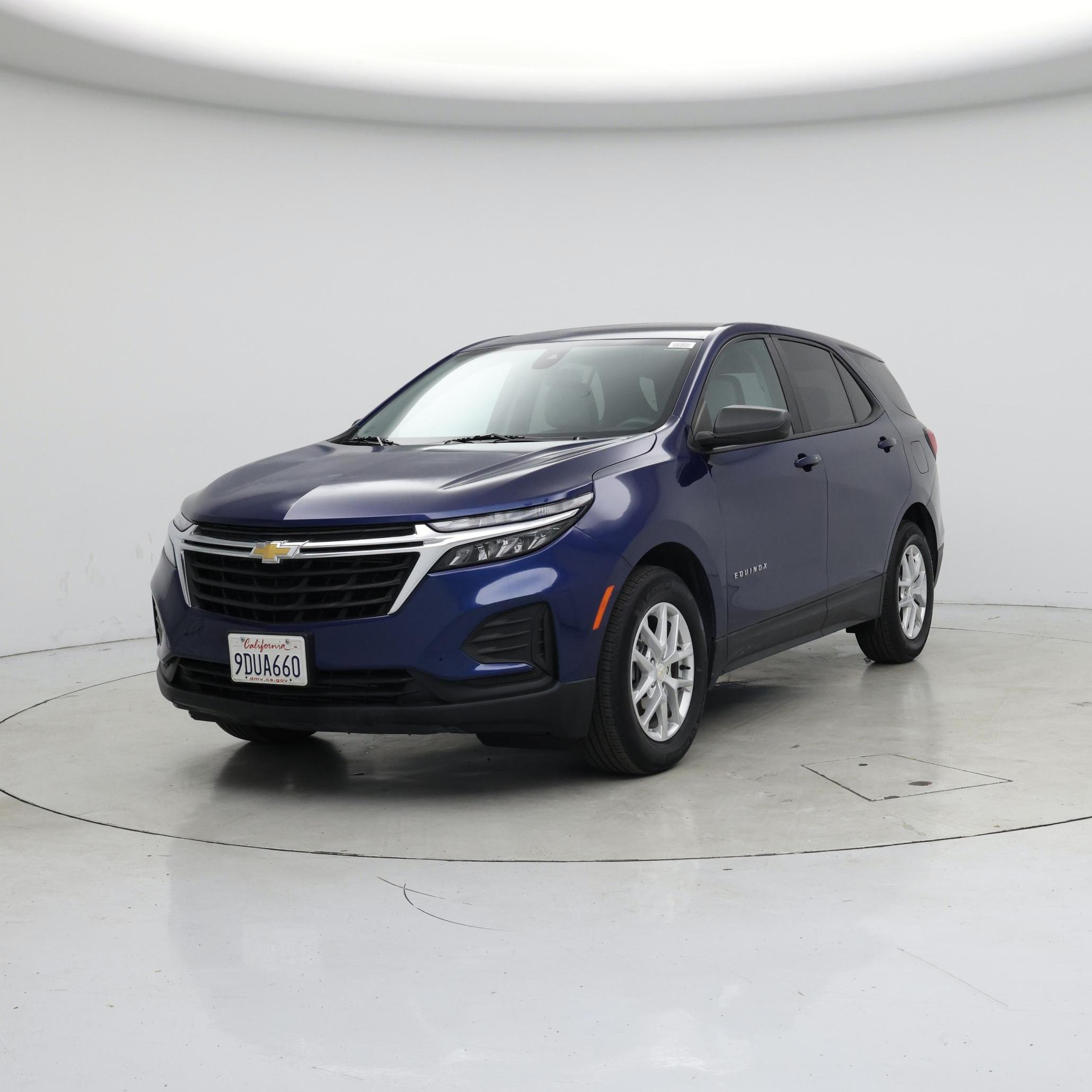 Thumbnail: 2022 Chevrolet Equinox - 4