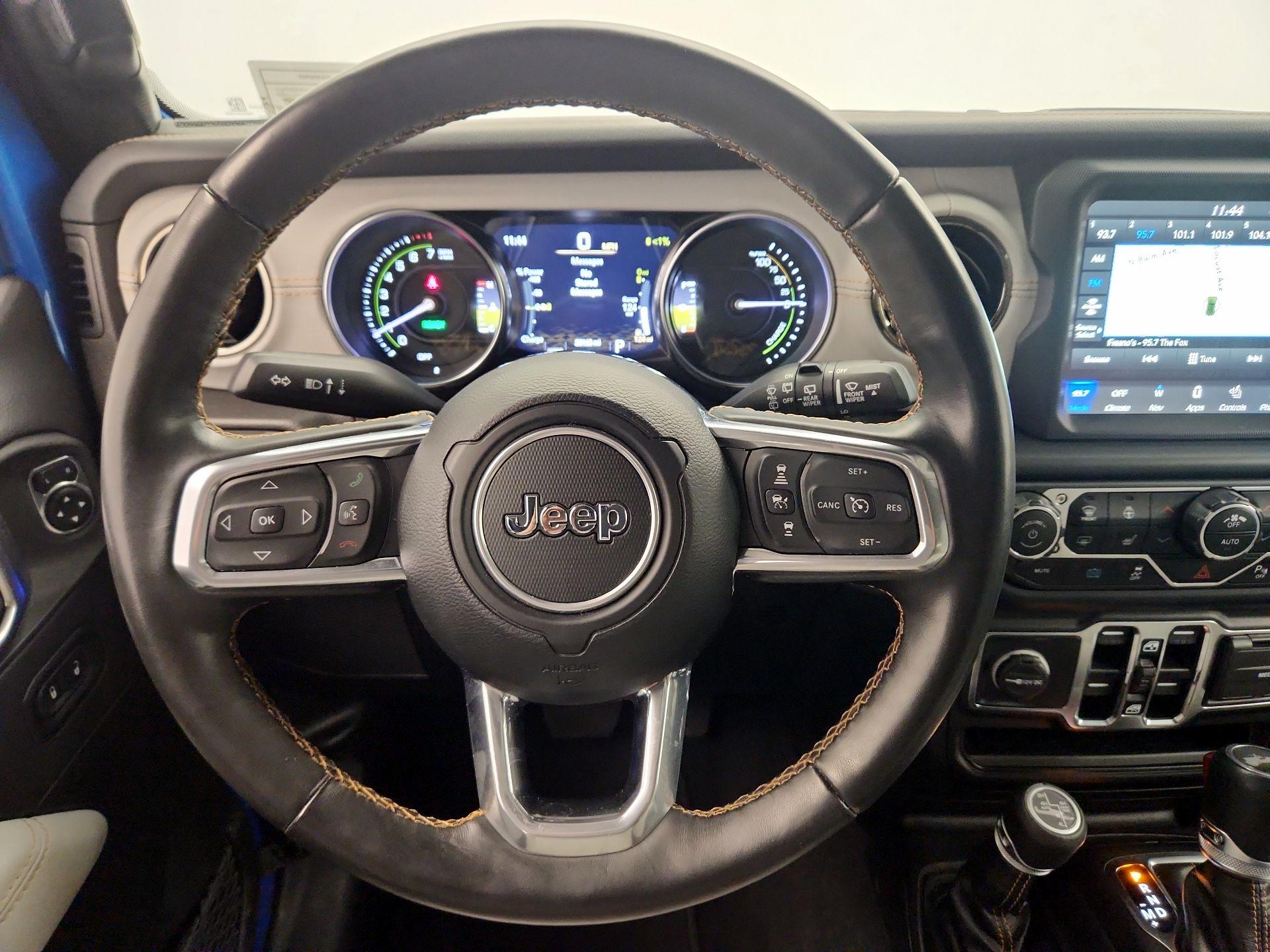 Thumbnail: 2022 Jeep Wrangler - 10