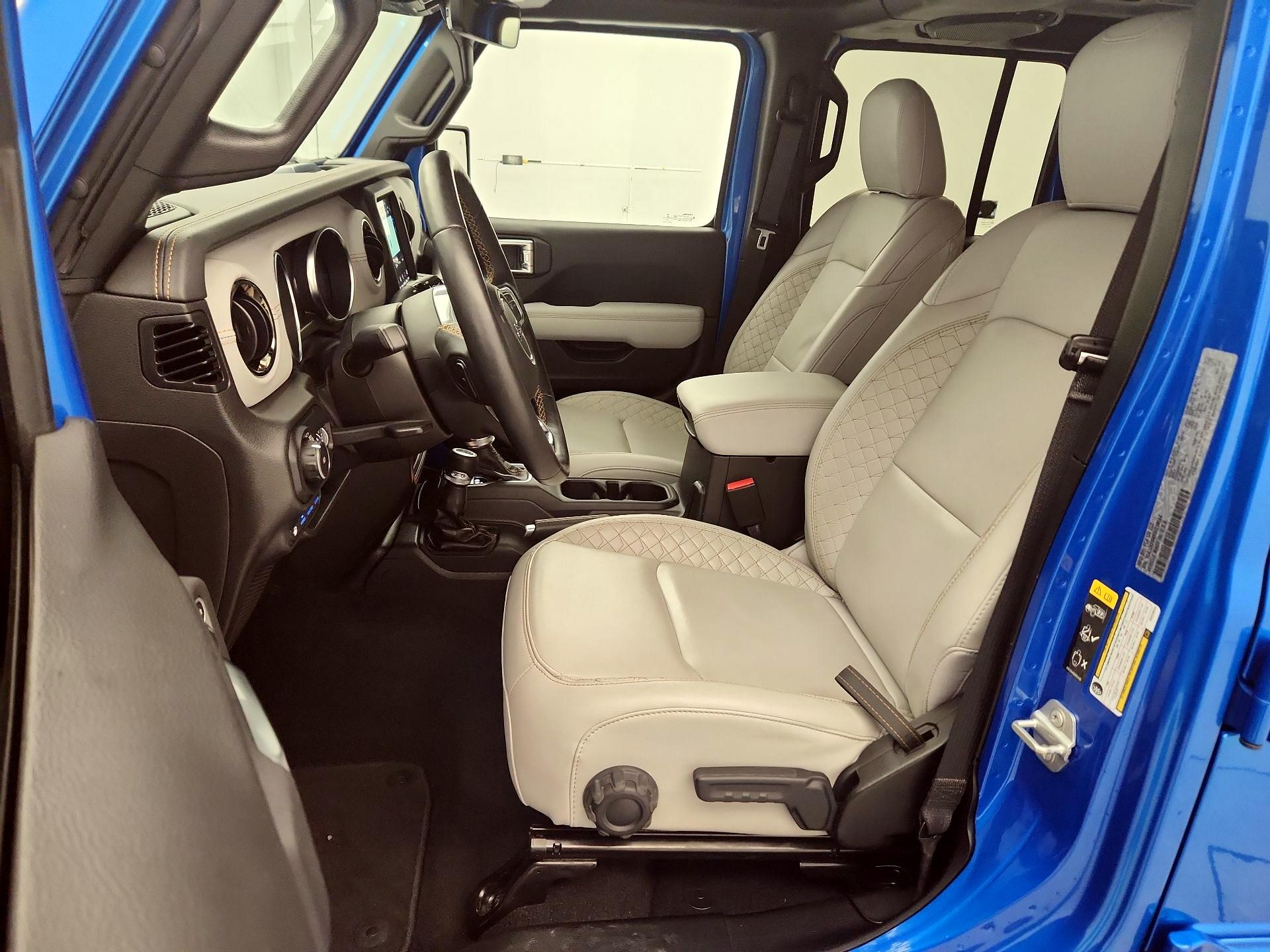 Thumbnail: 2022 Jeep Wrangler - 11