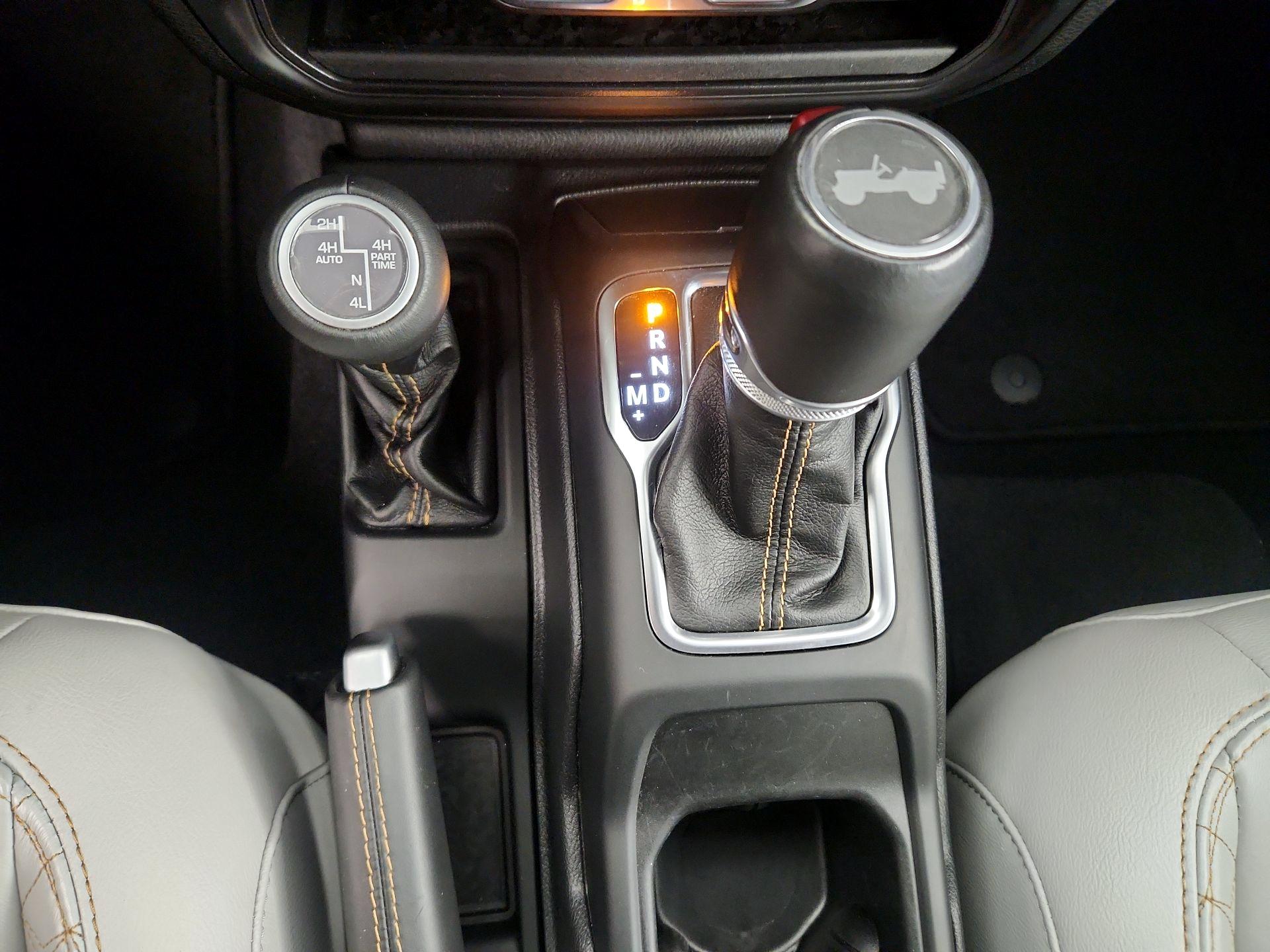 Thumbnail: 2022 Jeep Wrangler - 18