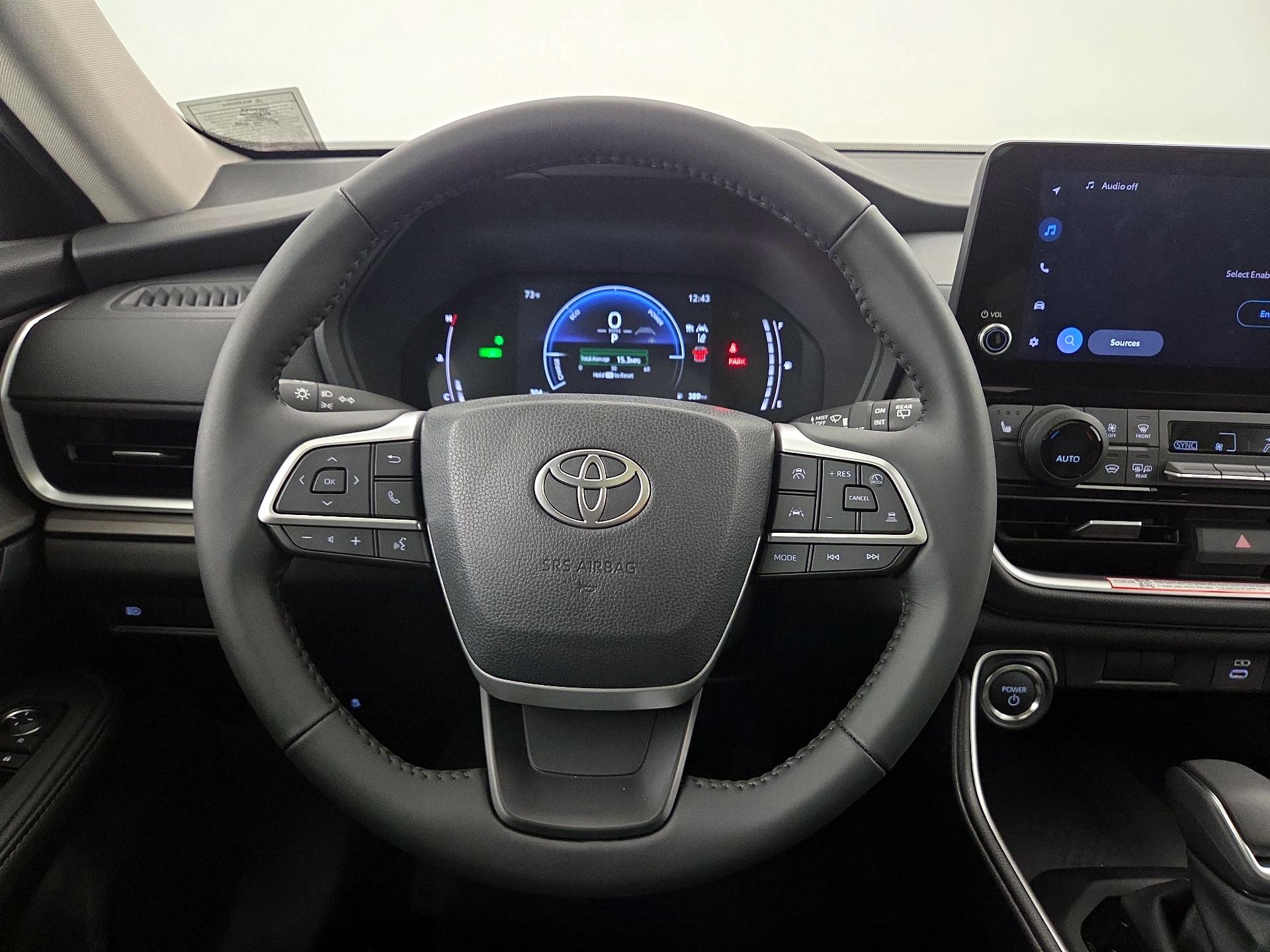 Thumbnail: 2025 Toyota Highlander - 10