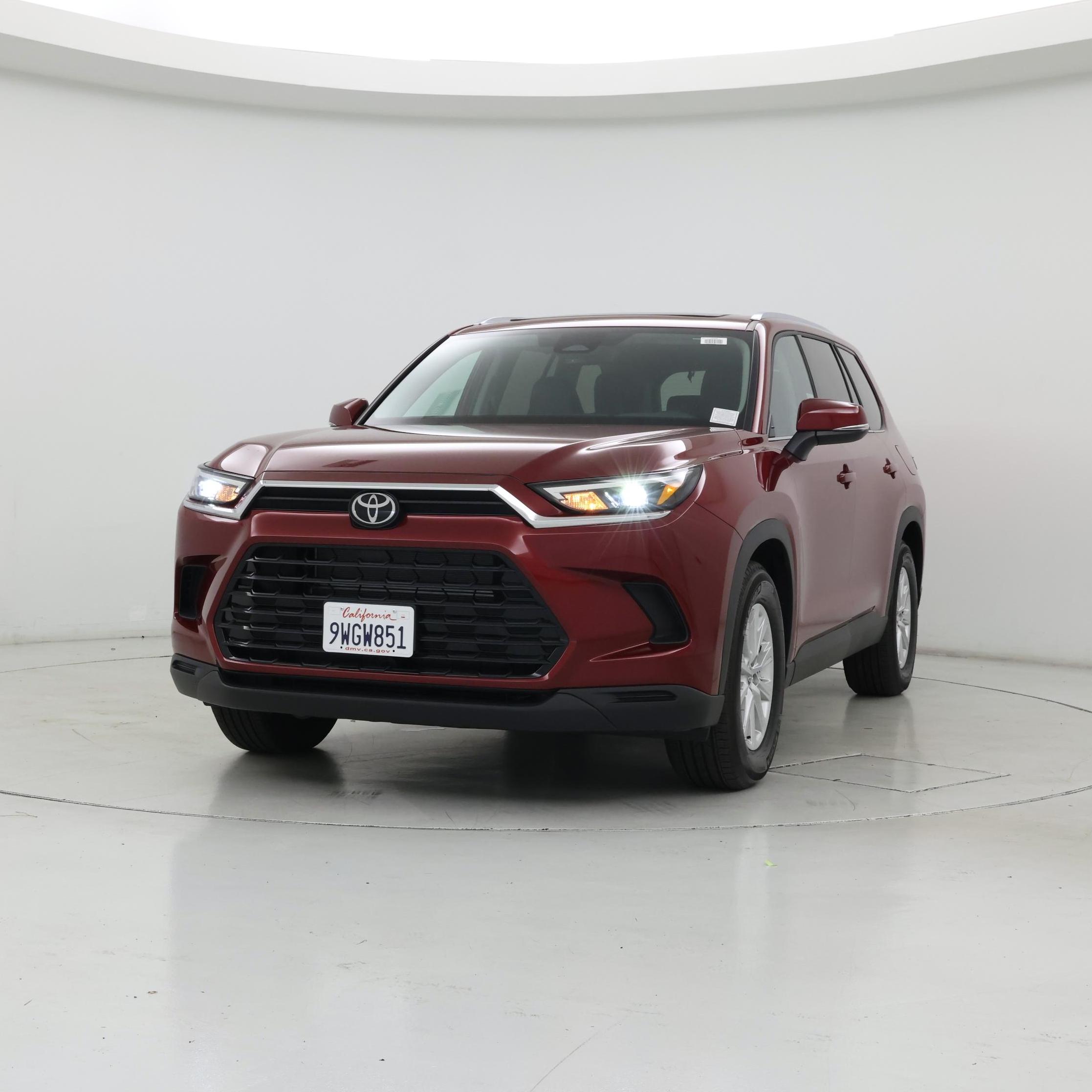 Thumbnail: 2025 Toyota Highlander - 4