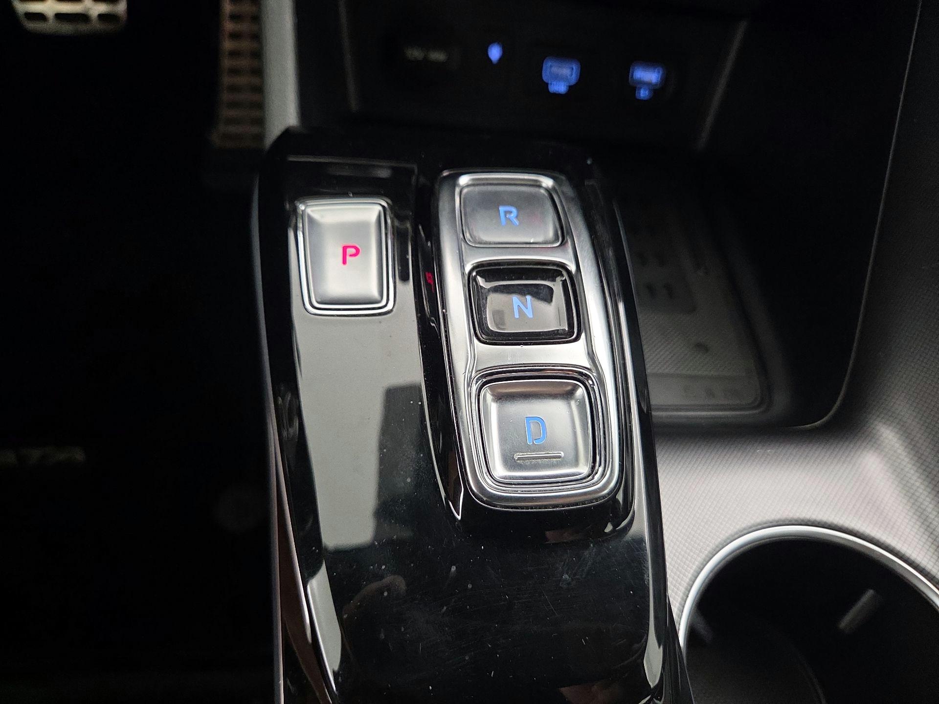 Thumbnail: 2020 Hyundai Sonata - 17