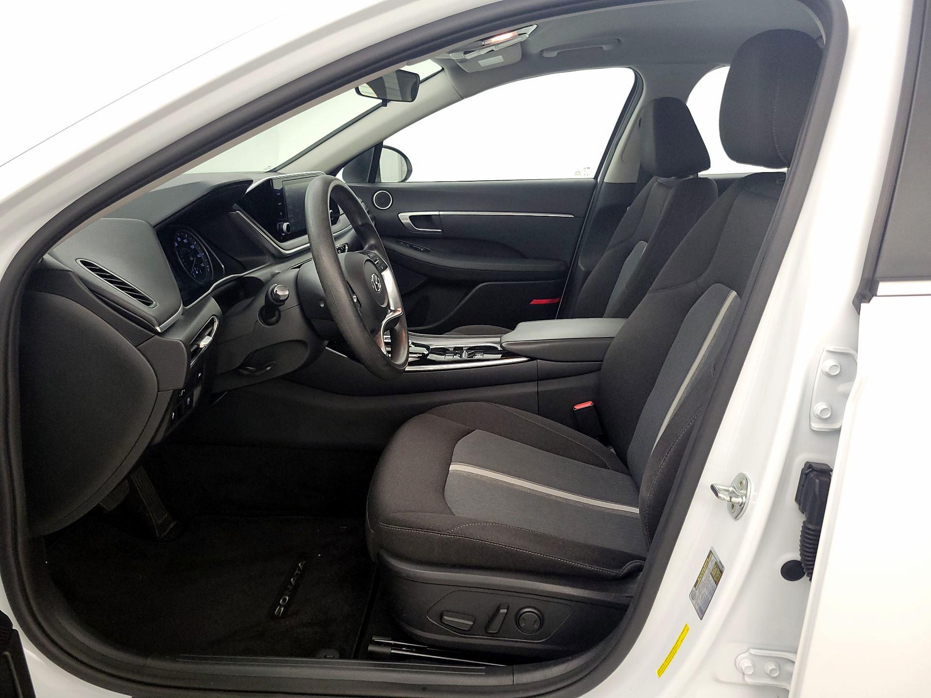 Thumbnail: 2020 Hyundai Sonata - 11