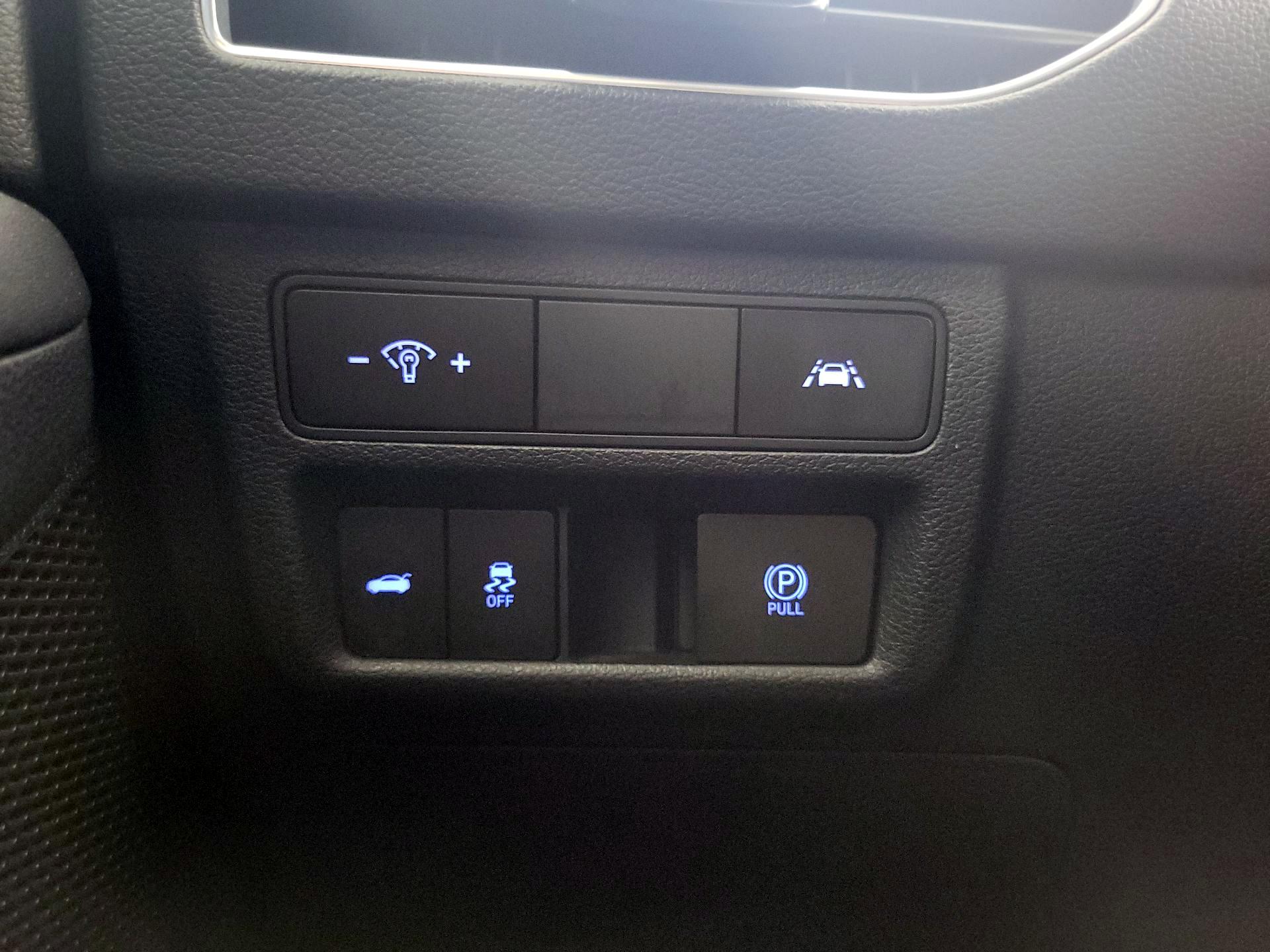 Thumbnail: 2020 Hyundai Sonata - 13