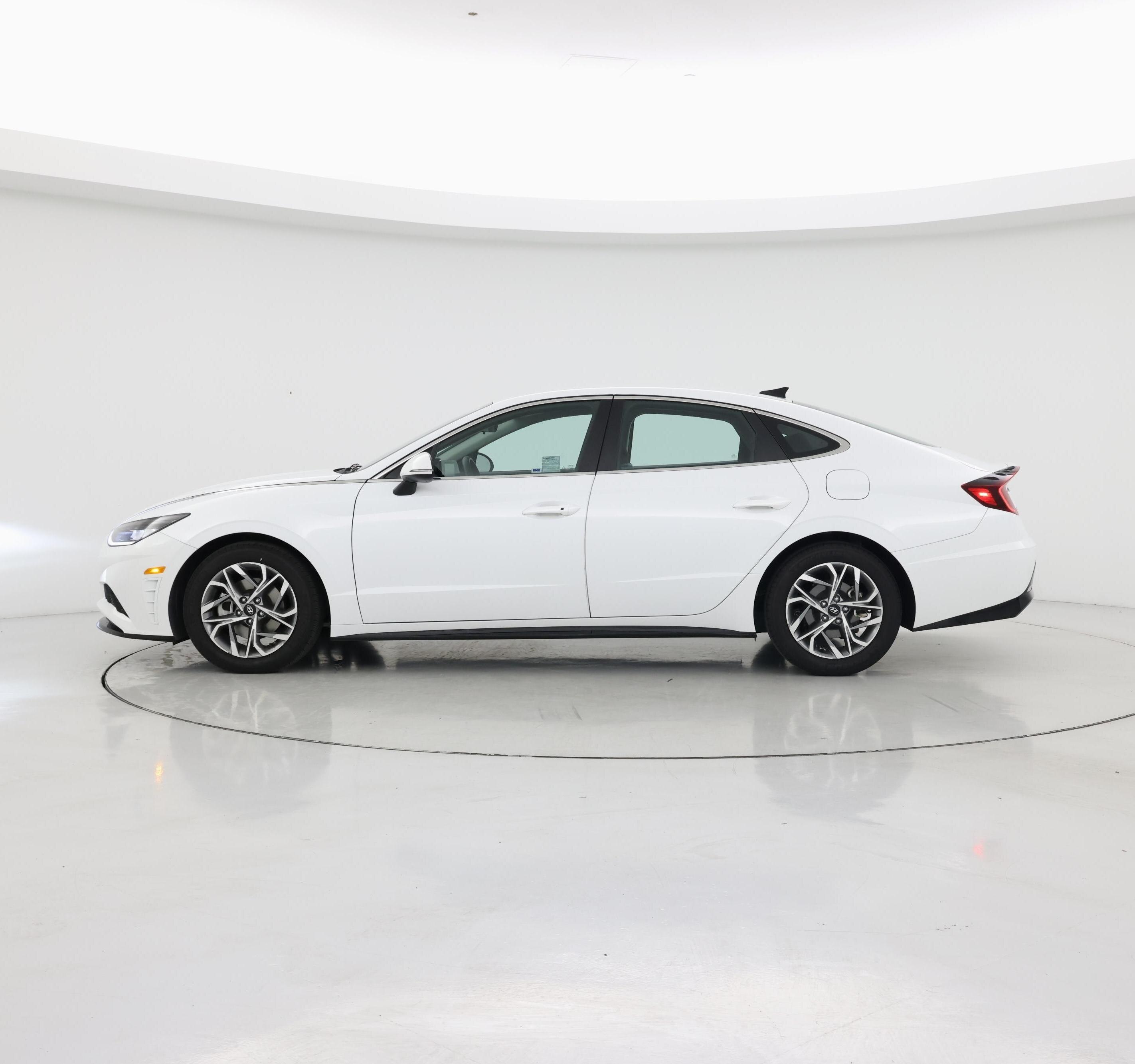 Thumbnail: 2020 Hyundai Sonata - 3