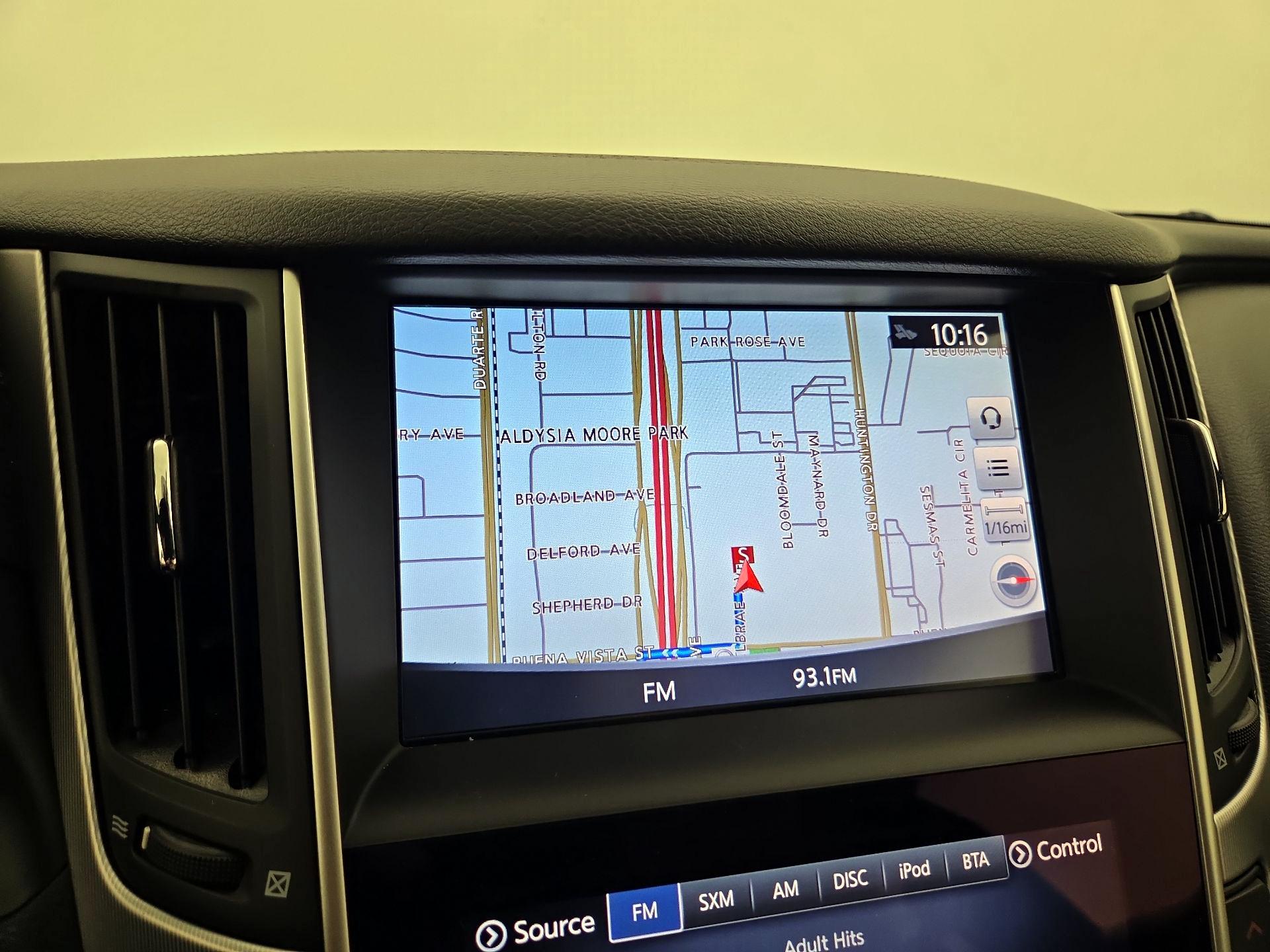 Thumbnail: 2017 INFINITI Q60 - 14