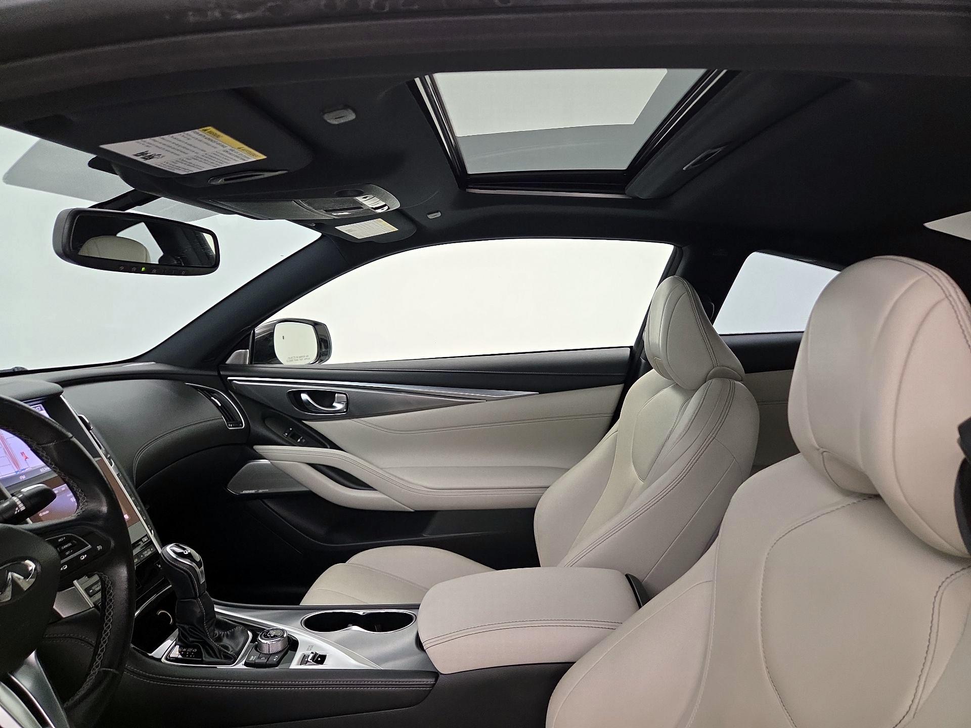 Thumbnail: 2017 INFINITI Q60 - 20