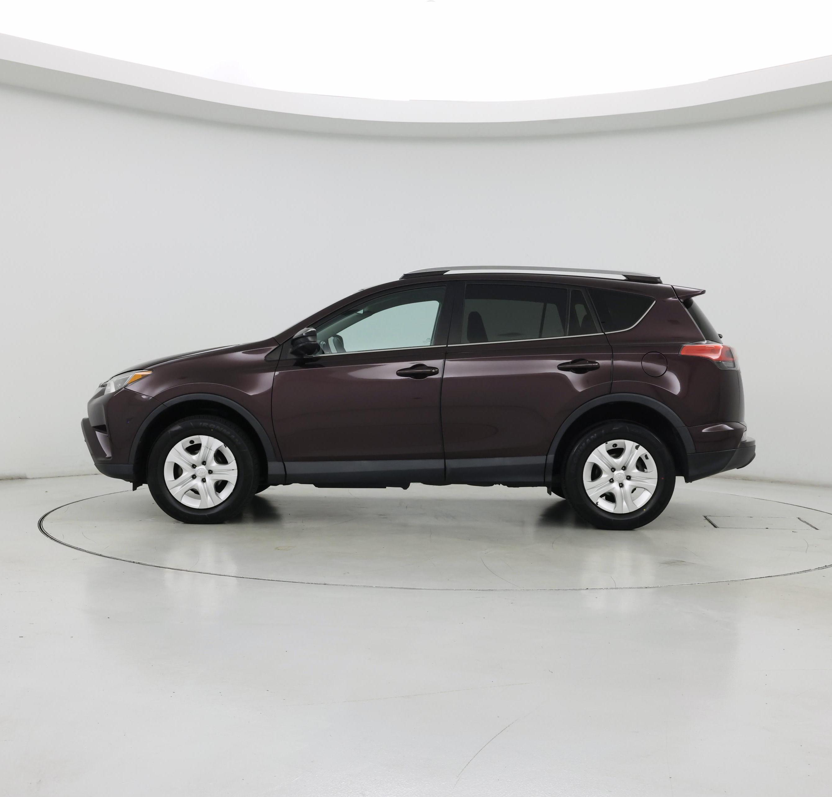Thumbnail: 2018 Toyota RAV4 - 3