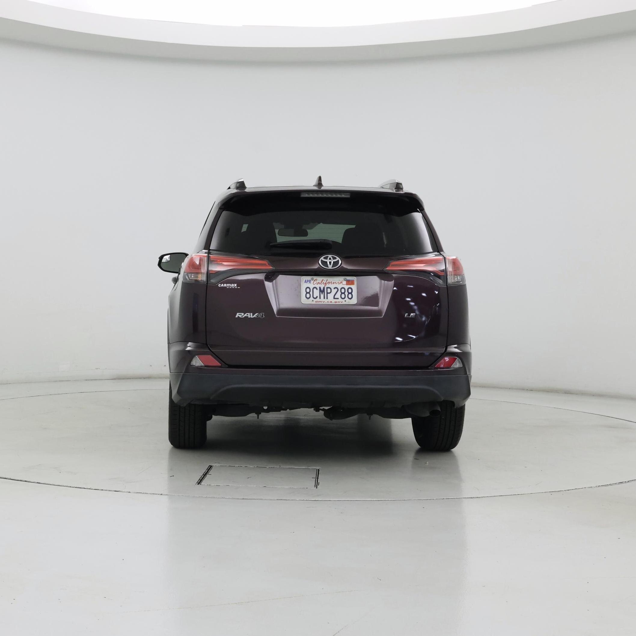 Thumbnail: 2018 Toyota RAV4 - 6