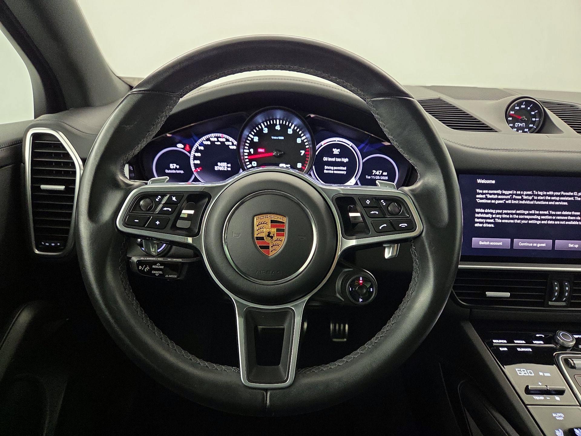 Thumbnail: 2023 Porsche Cayenne - 10