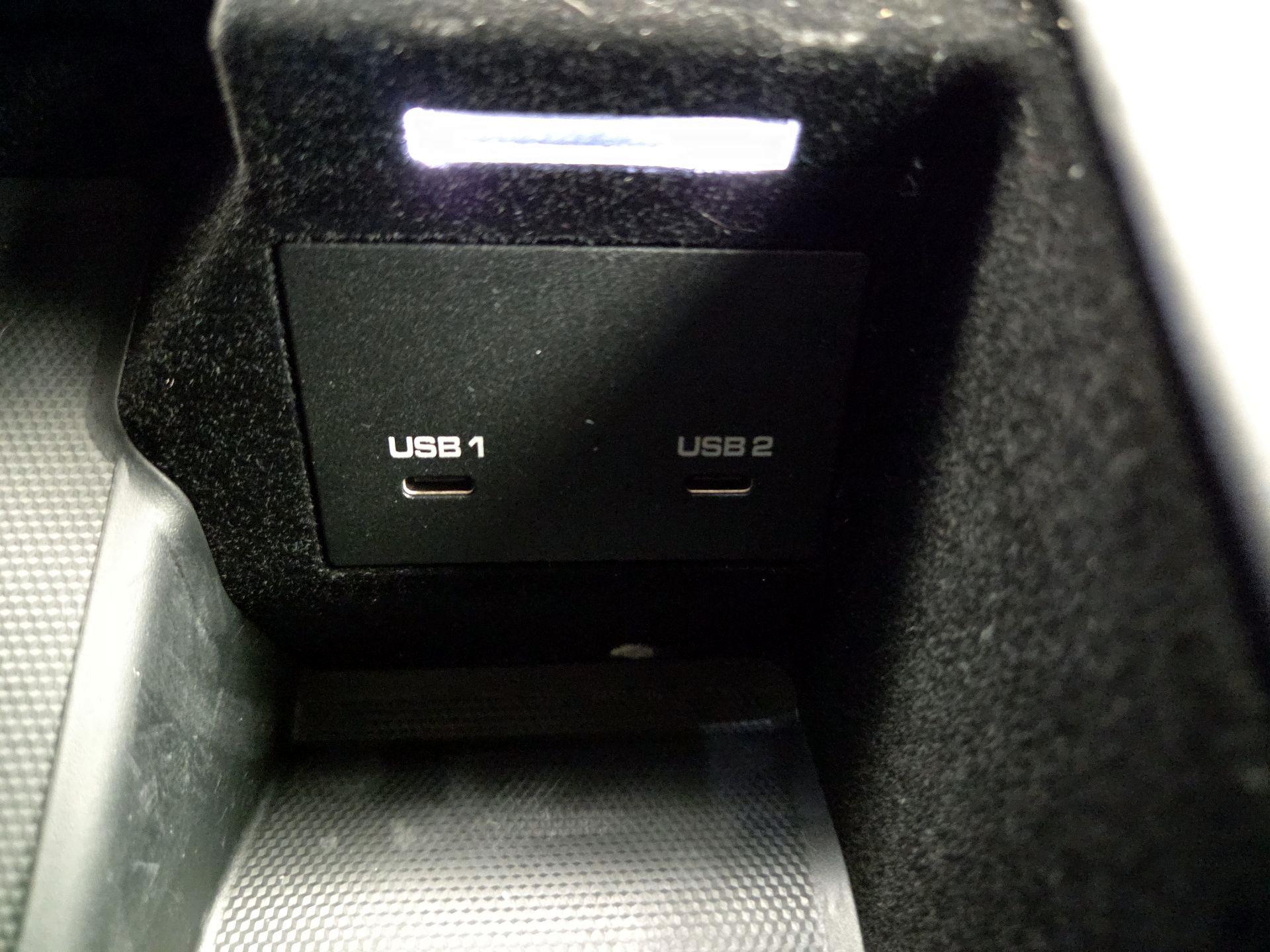 Thumbnail: 2023 Porsche Cayenne - 19