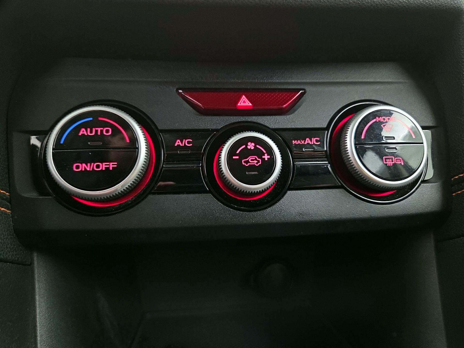 Thumbnail: 2018 Subaru Crosstrek - 16