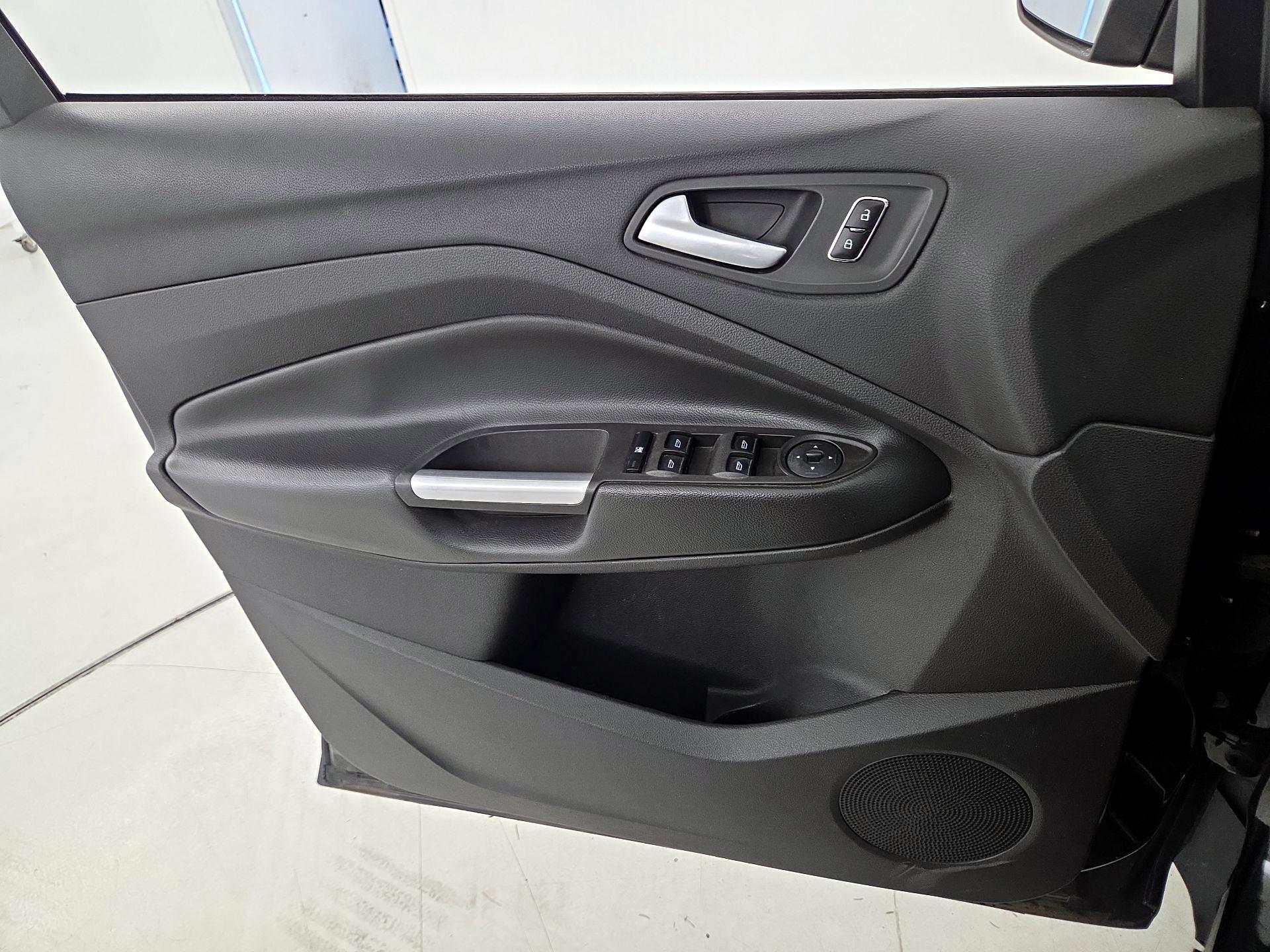 Thumbnail: 2014 Ford Escape - 12