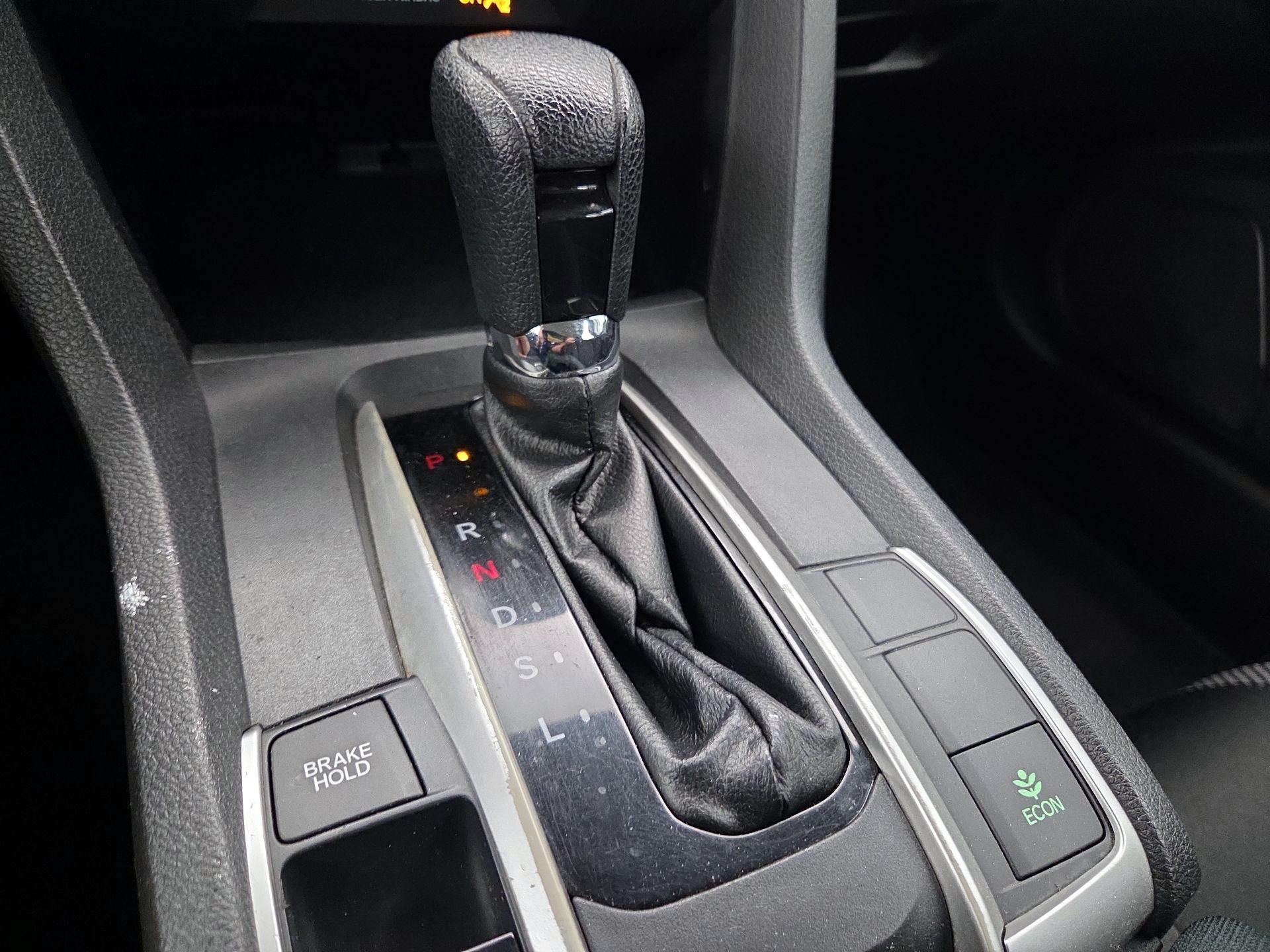 Thumbnail: 2019 Honda Civic - 17