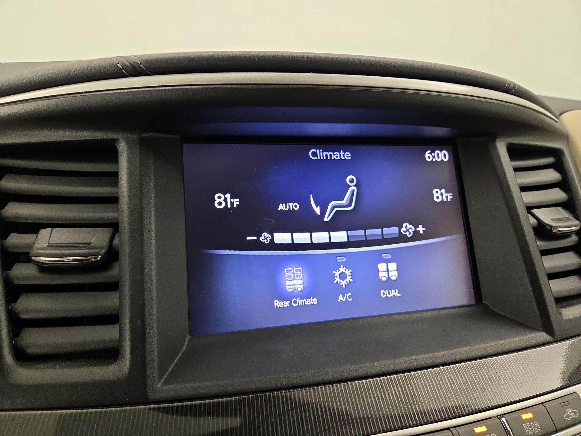 Thumbnail: 2019 INFINITI QX60 - 17