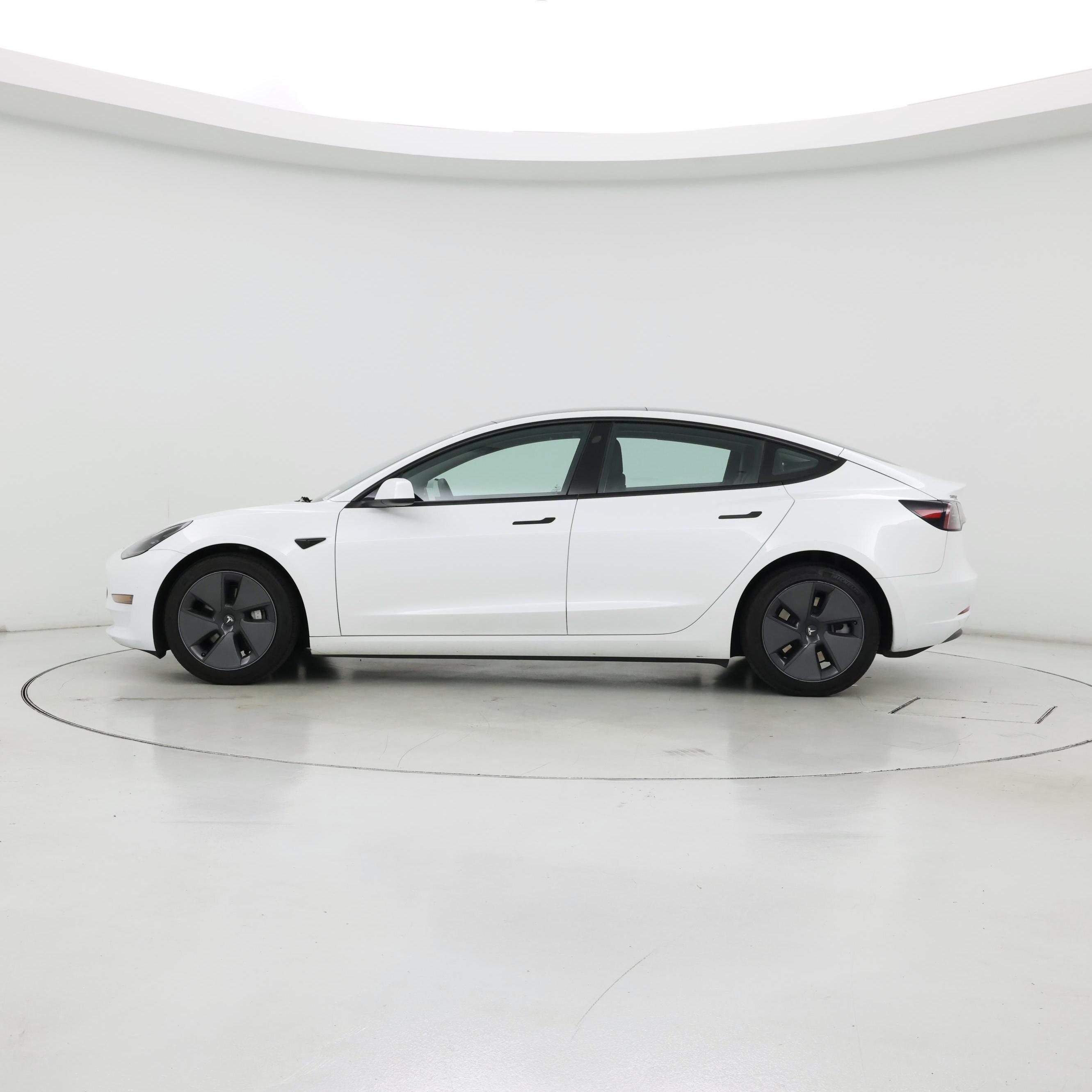 Thumbnail: 2023 Tesla Model 3 - 3