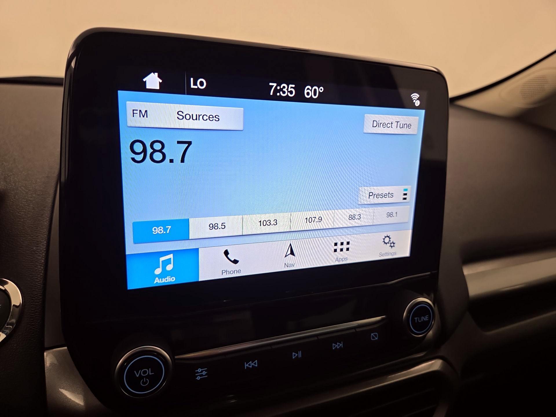 Thumbnail: 2018 Ford EcoSport - 16