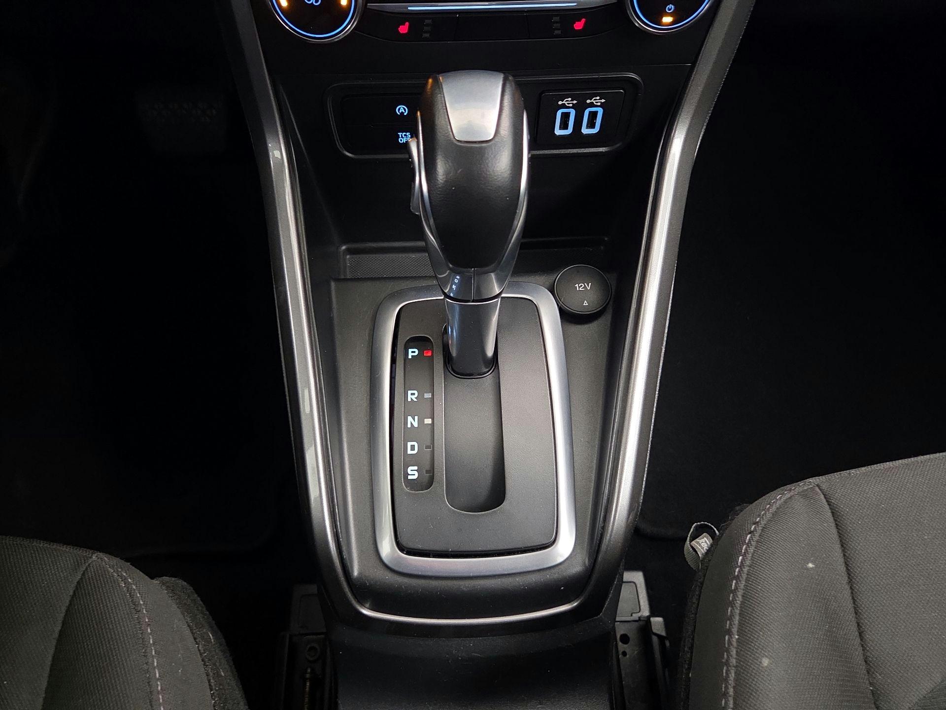 Thumbnail: 2018 Ford EcoSport - 18