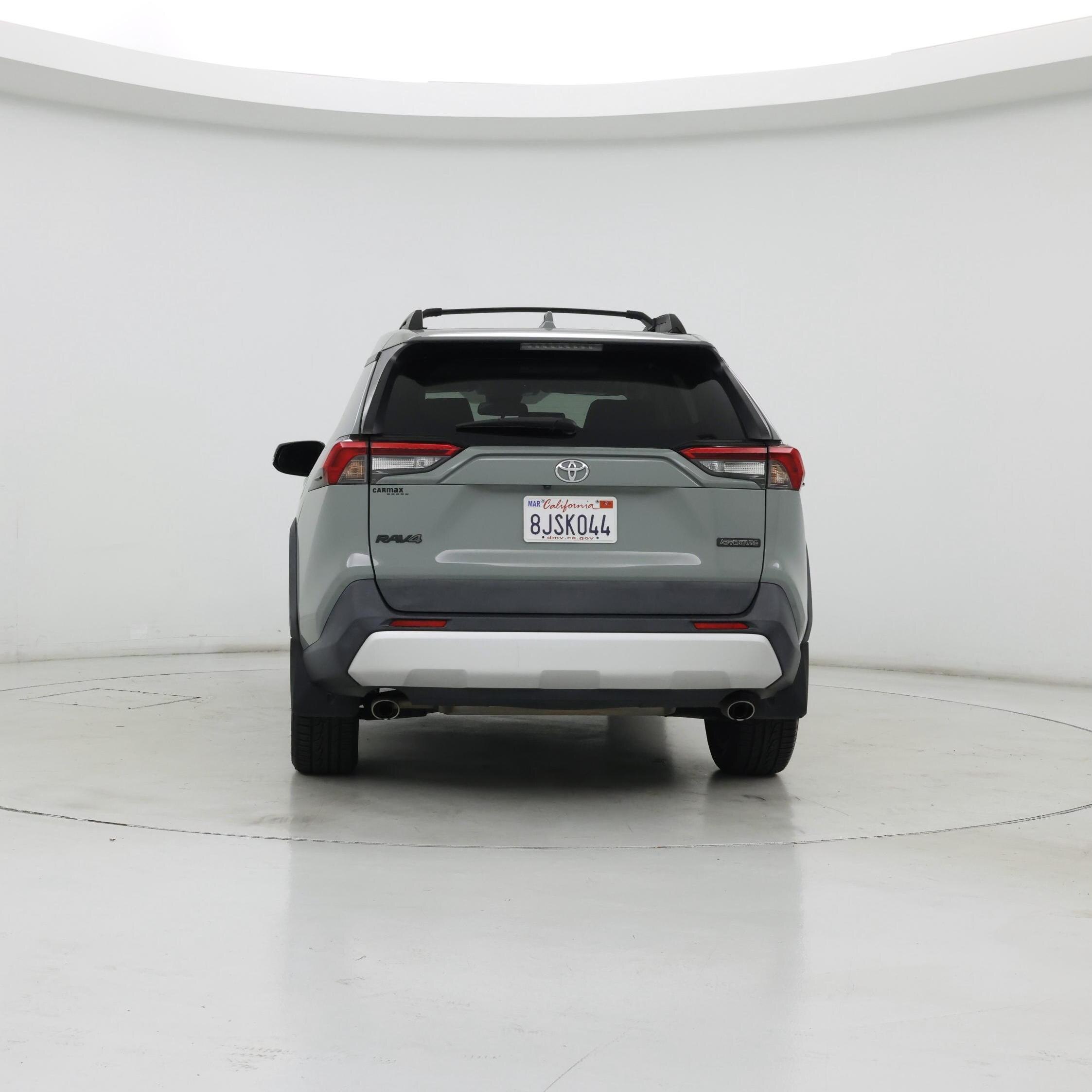 Thumbnail: 2019 Toyota RAV4 - 6