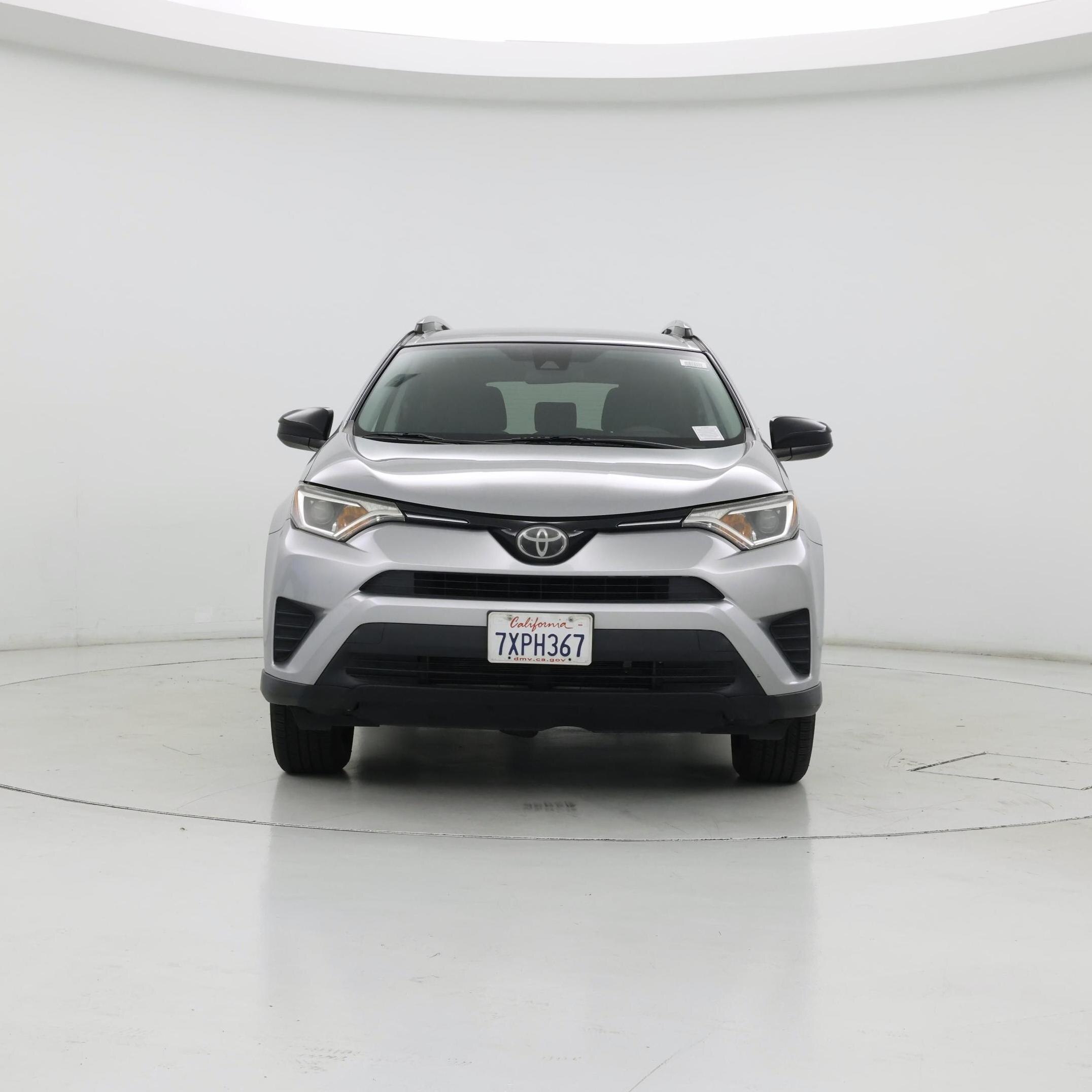 Thumbnail: 2017 Toyota RAV4 - 5