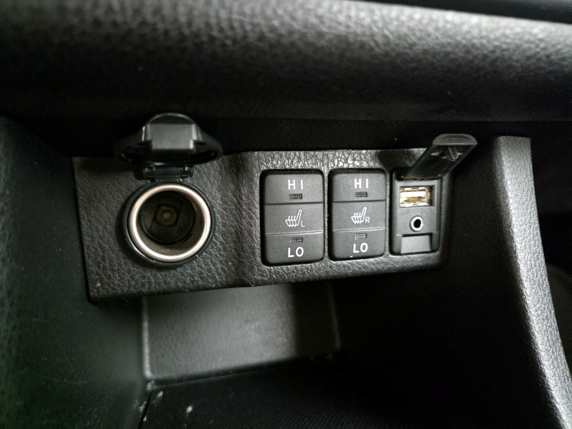 Thumbnail: 2018 Toyota Corolla - 19