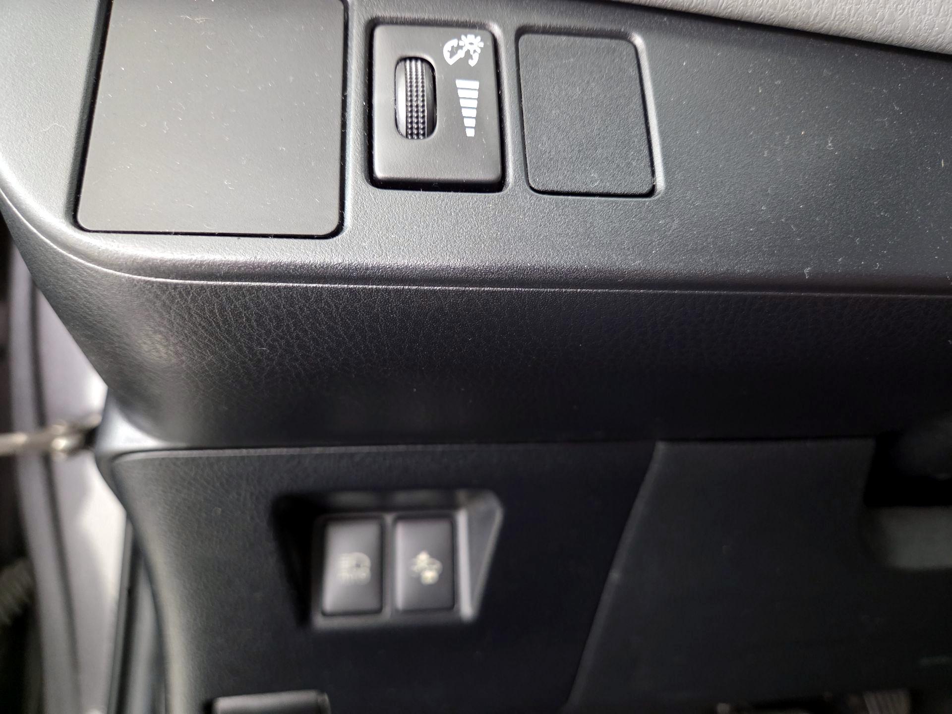 Thumbnail: 2017 Toyota Yaris - 13