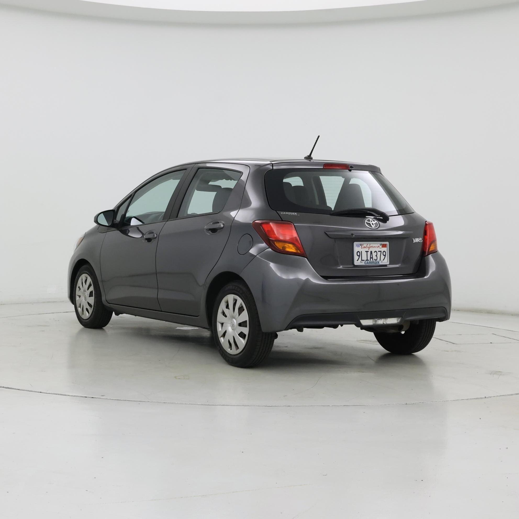 Thumbnail: 2017 Toyota Yaris - 2