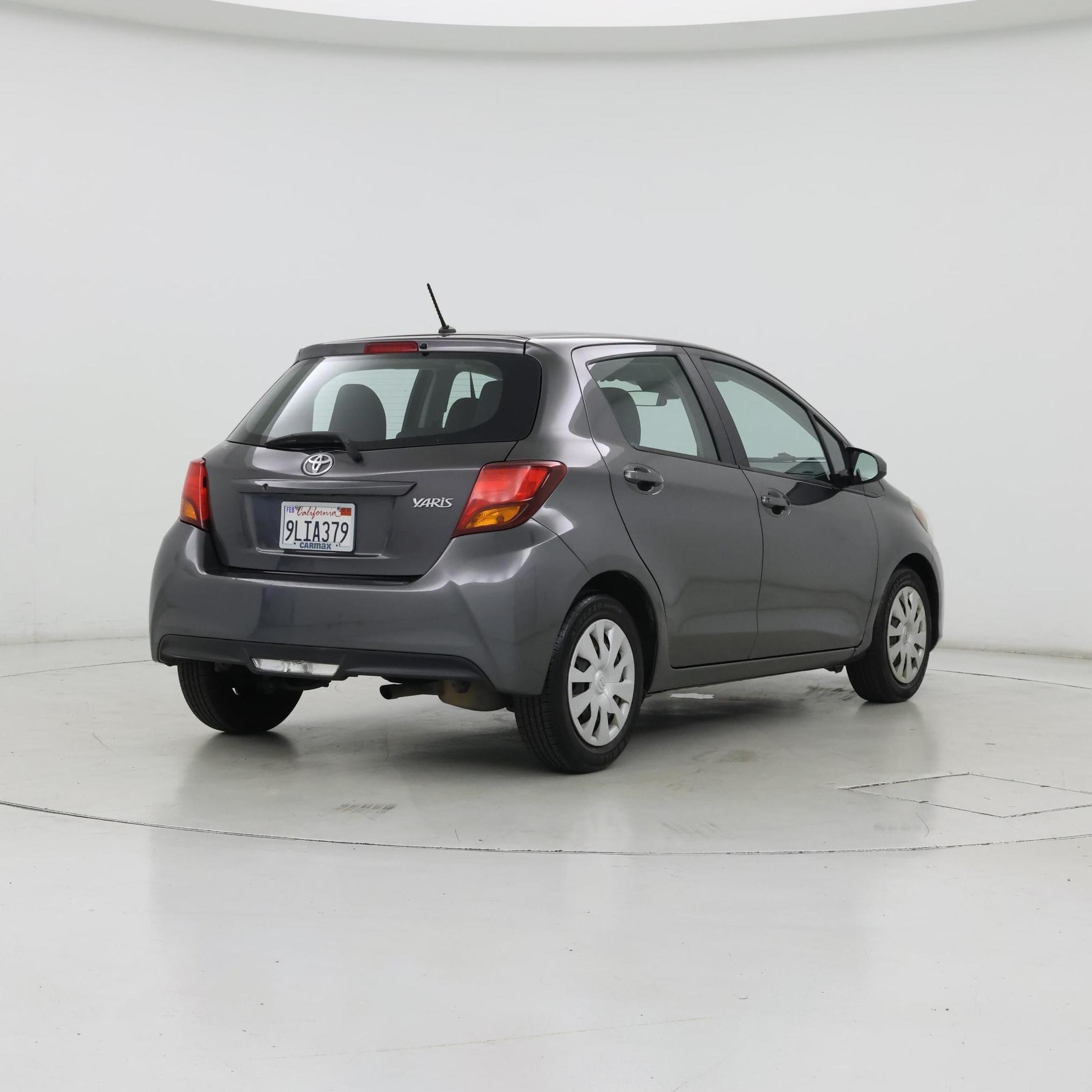 Thumbnail: 2017 Toyota Yaris - 8