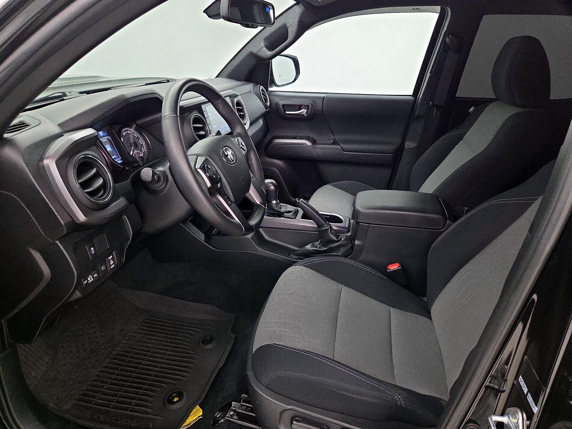 Thumbnail: 2023 Toyota Tacoma - 11