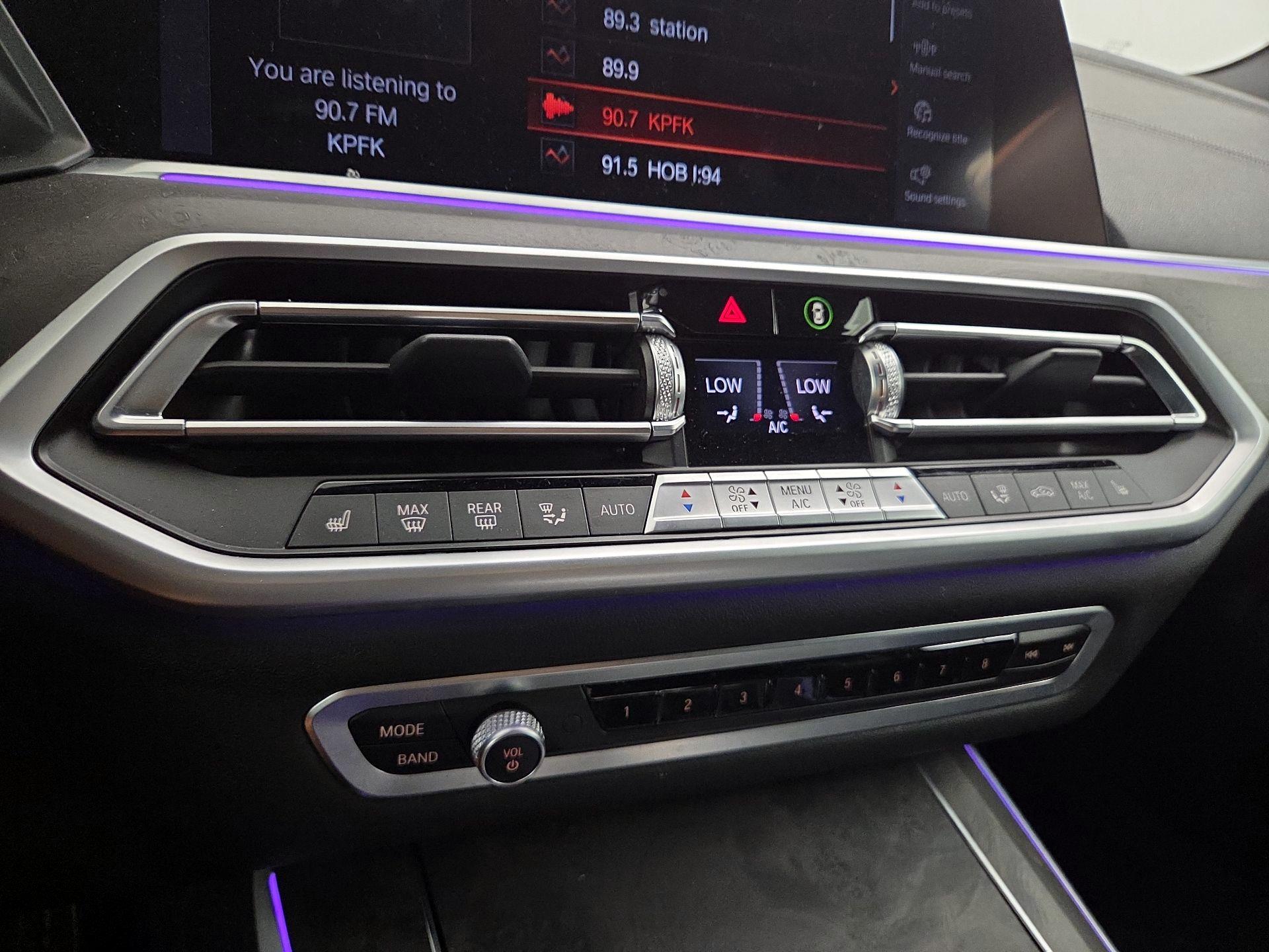 Thumbnail: 2022 BMW X5 - 17