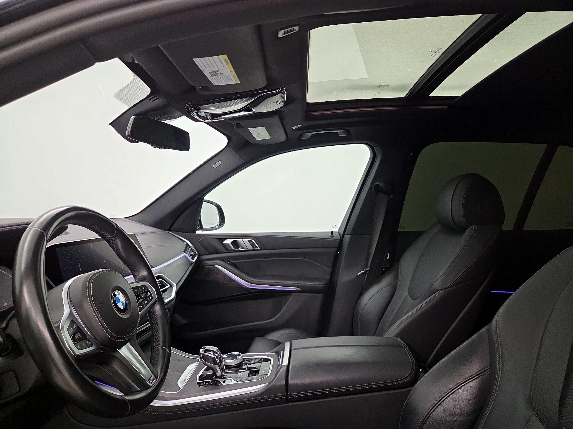 Thumbnail: 2022 BMW X5 - 20