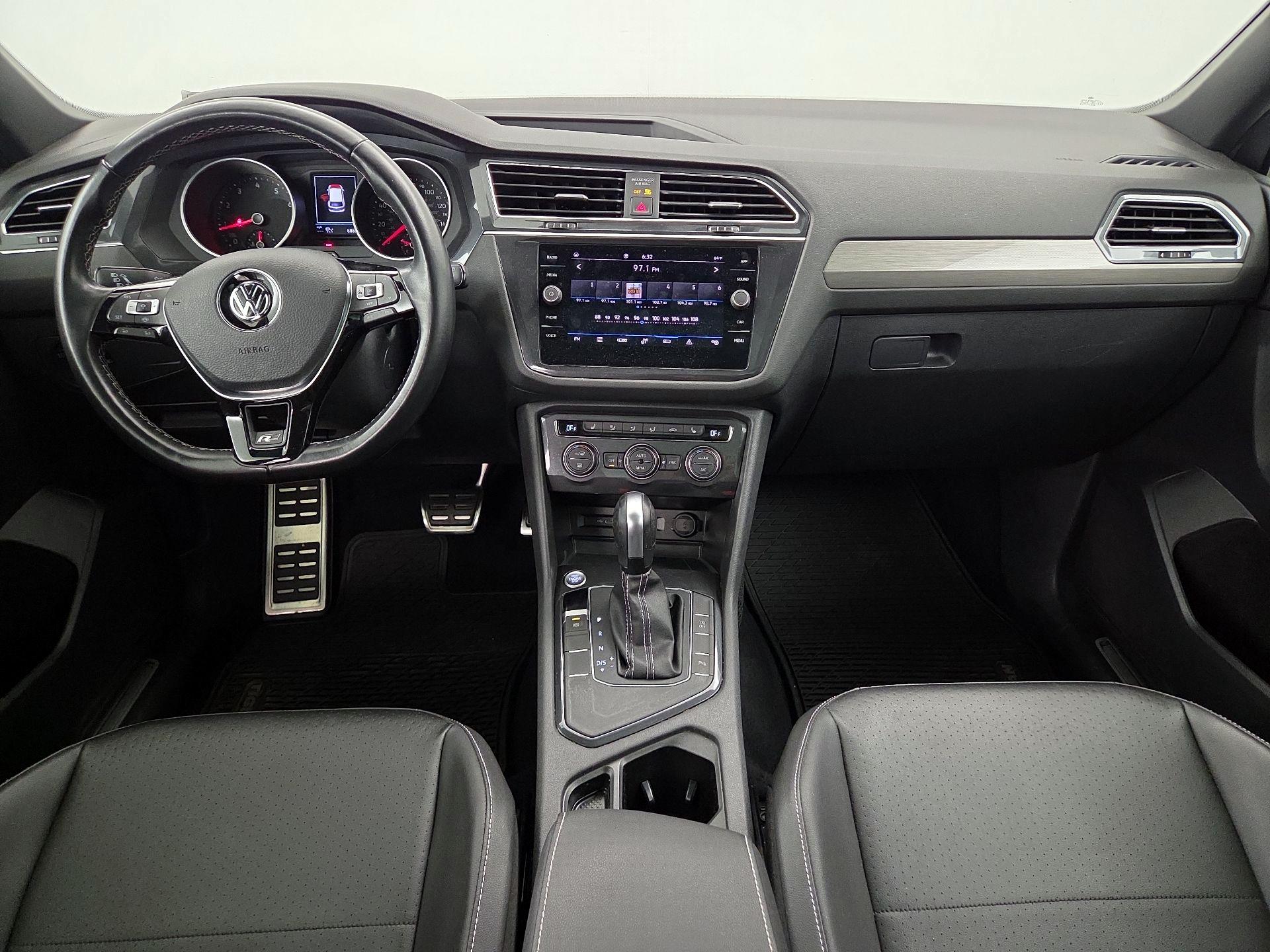 Thumbnail: 2021 Volkswagen Tiguan - 9