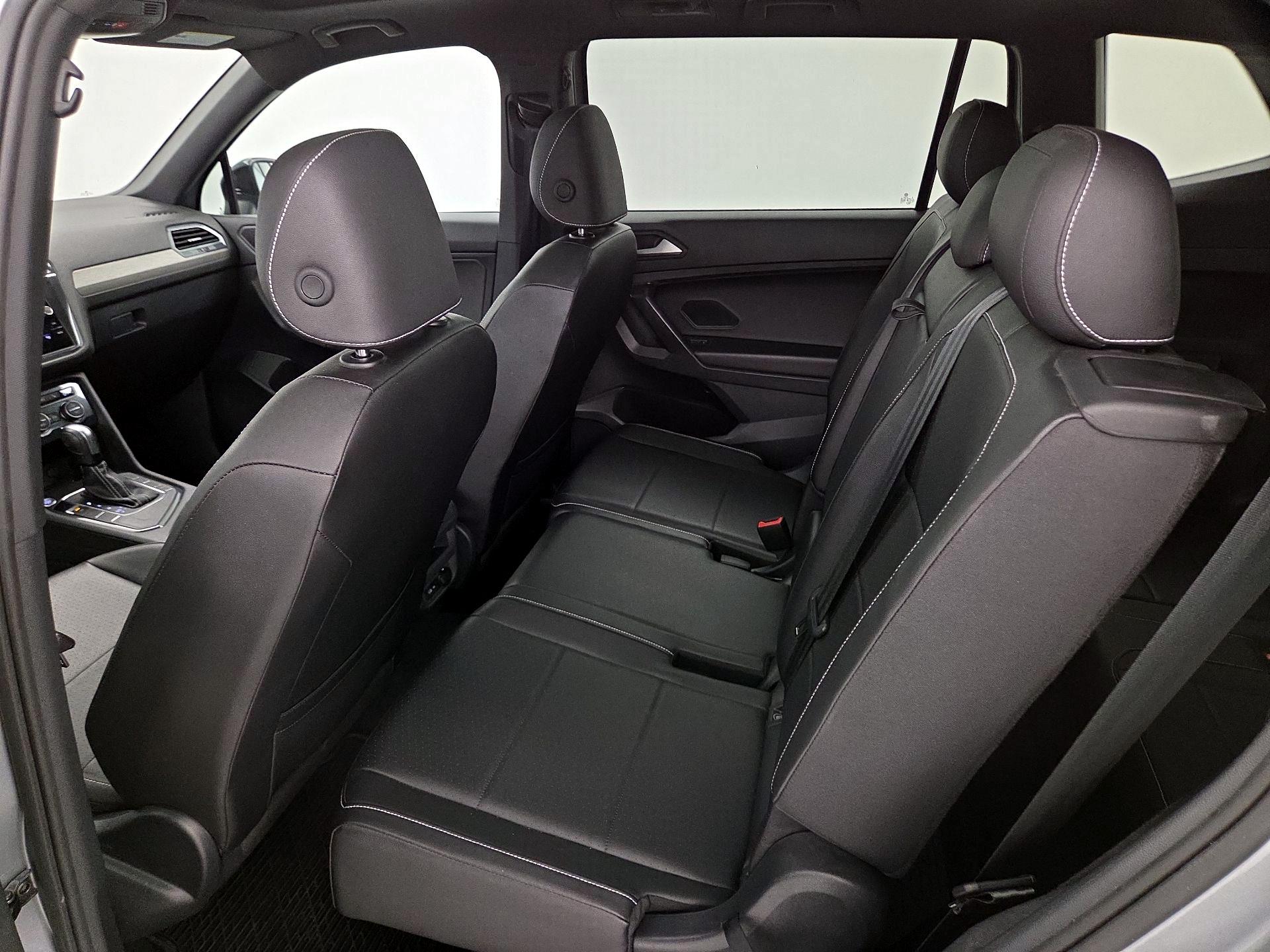 Thumbnail: 2021 Volkswagen Tiguan - 20