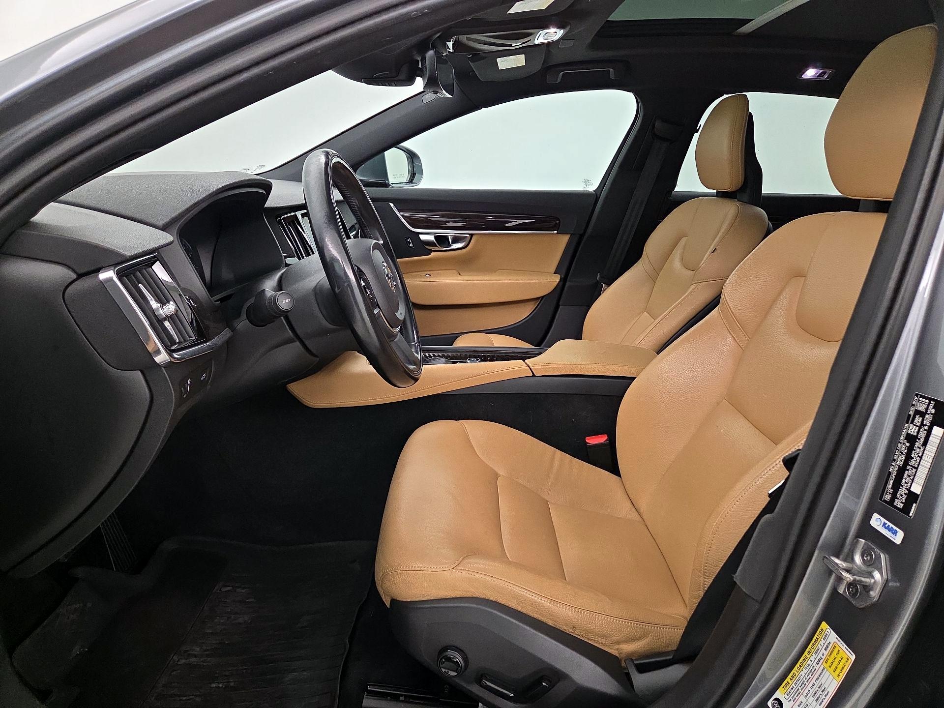 Thumbnail: 2018 Volvo S90 - 11