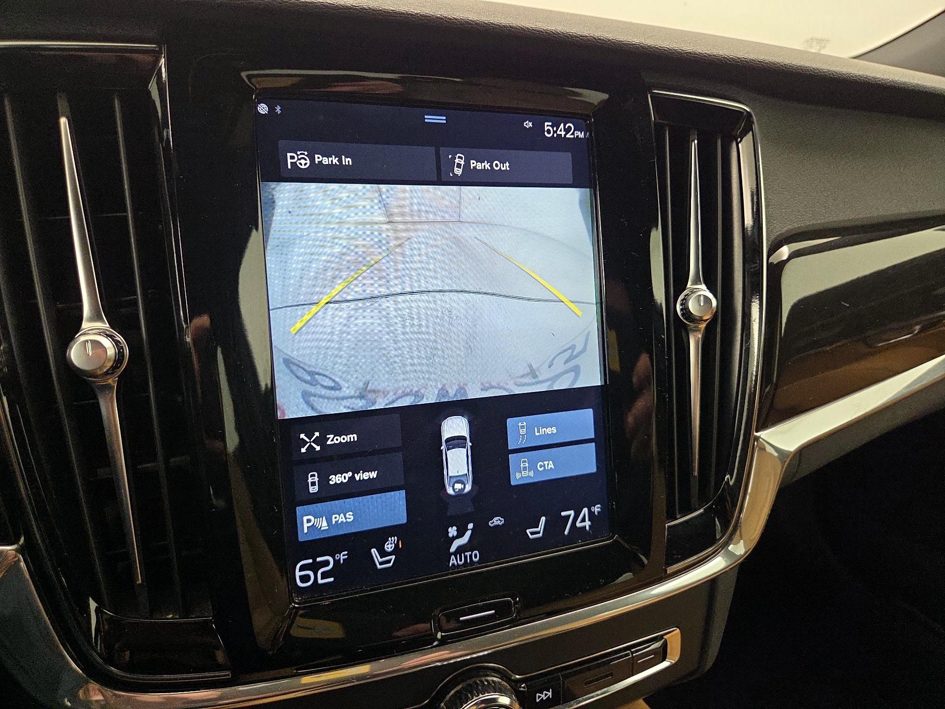 Thumbnail: 2018 Volvo S90 - 15