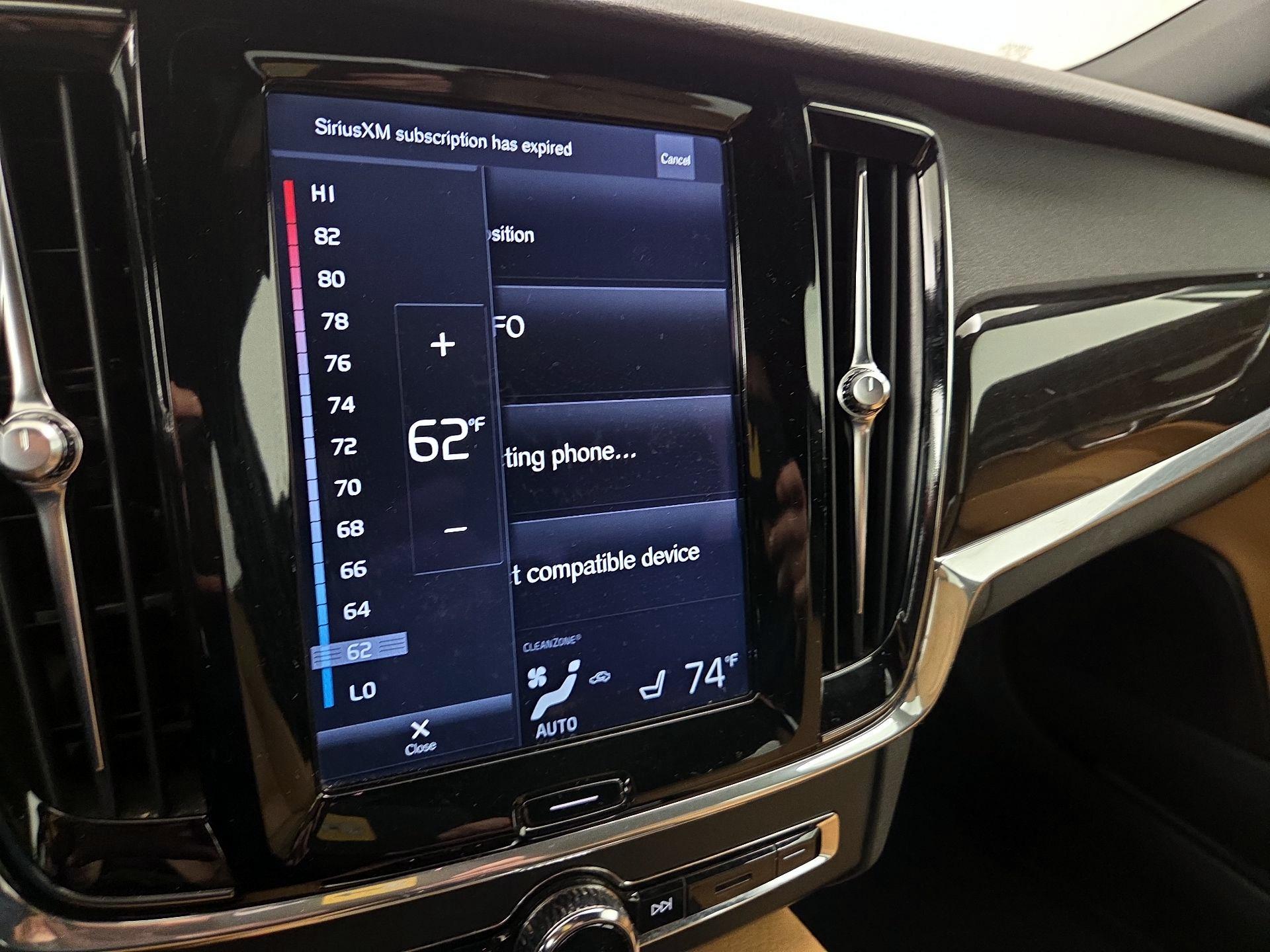 Thumbnail: 2018 Volvo S90 - 17