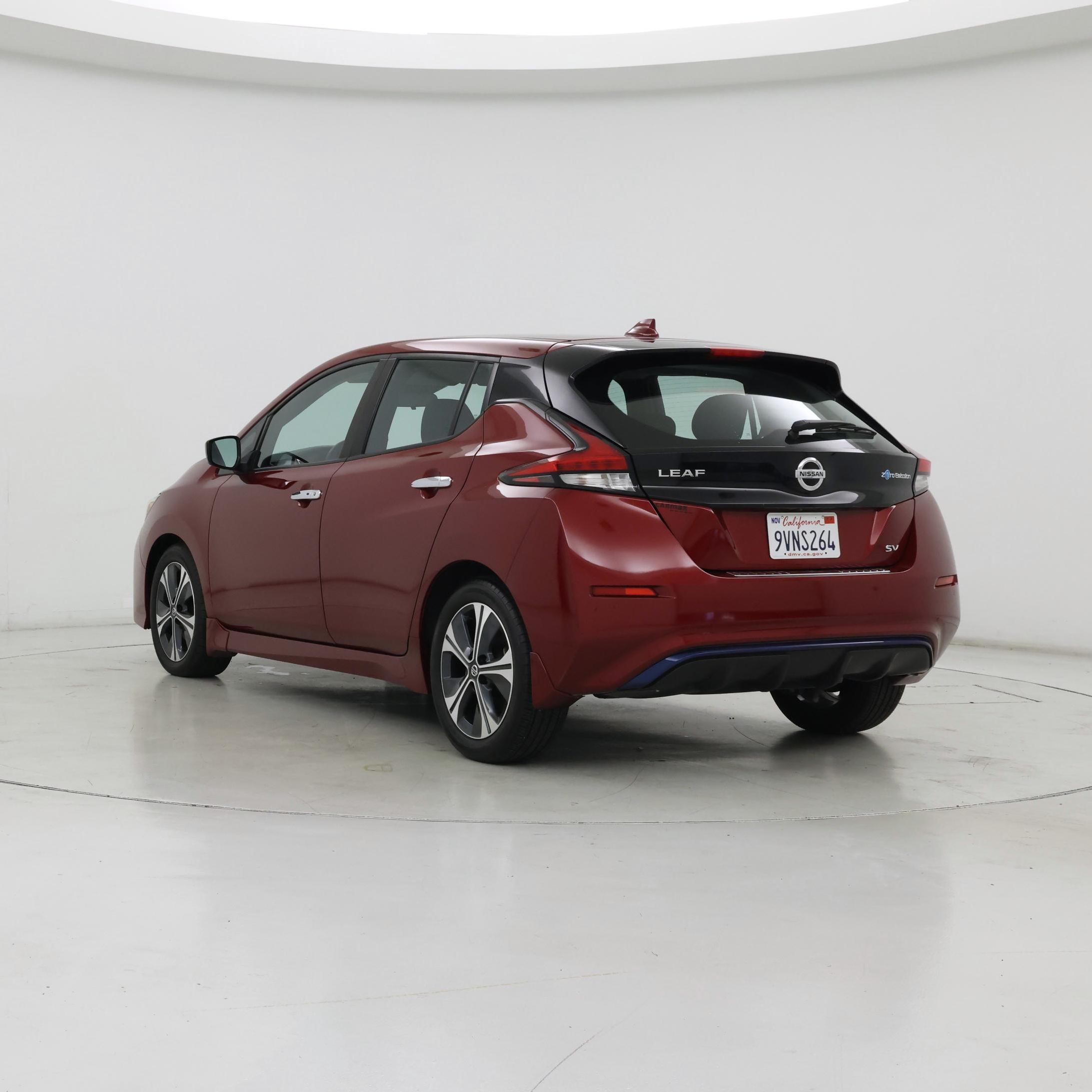 Thumbnail: 2020 Nissan Leaf - 2