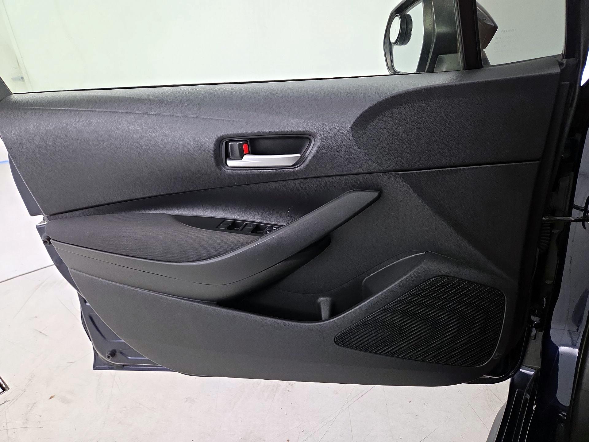 Thumbnail: 2021 Toyota Corolla - 12