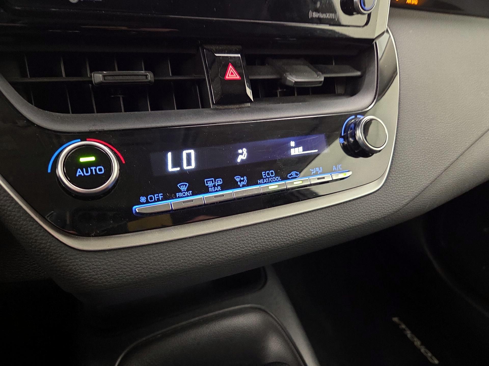 Thumbnail: 2021 Toyota Corolla - 16