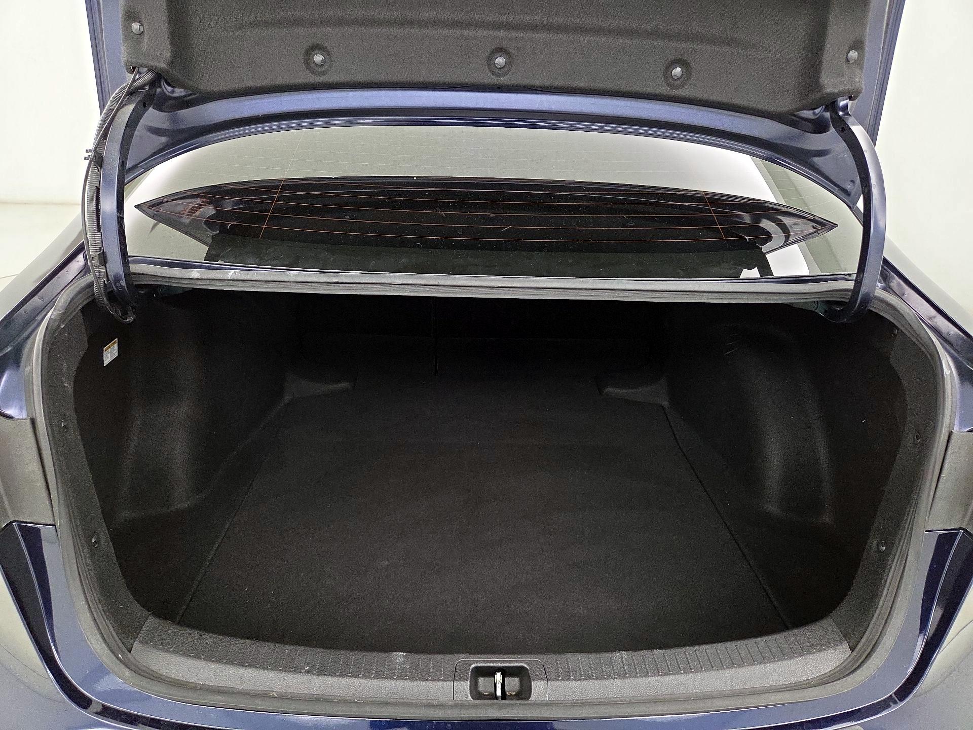 Thumbnail: 2021 Toyota Corolla - 20