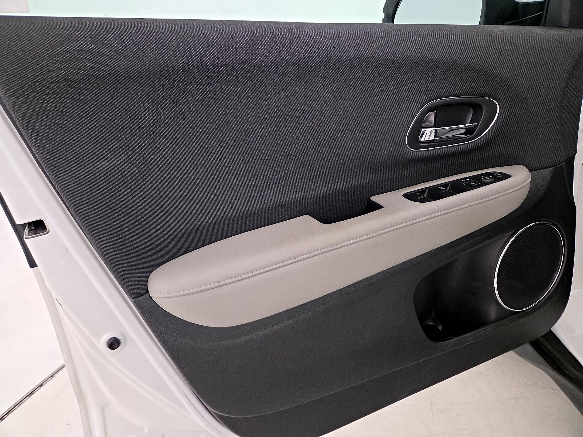 Thumbnail: 2021 Honda HR-V - 12