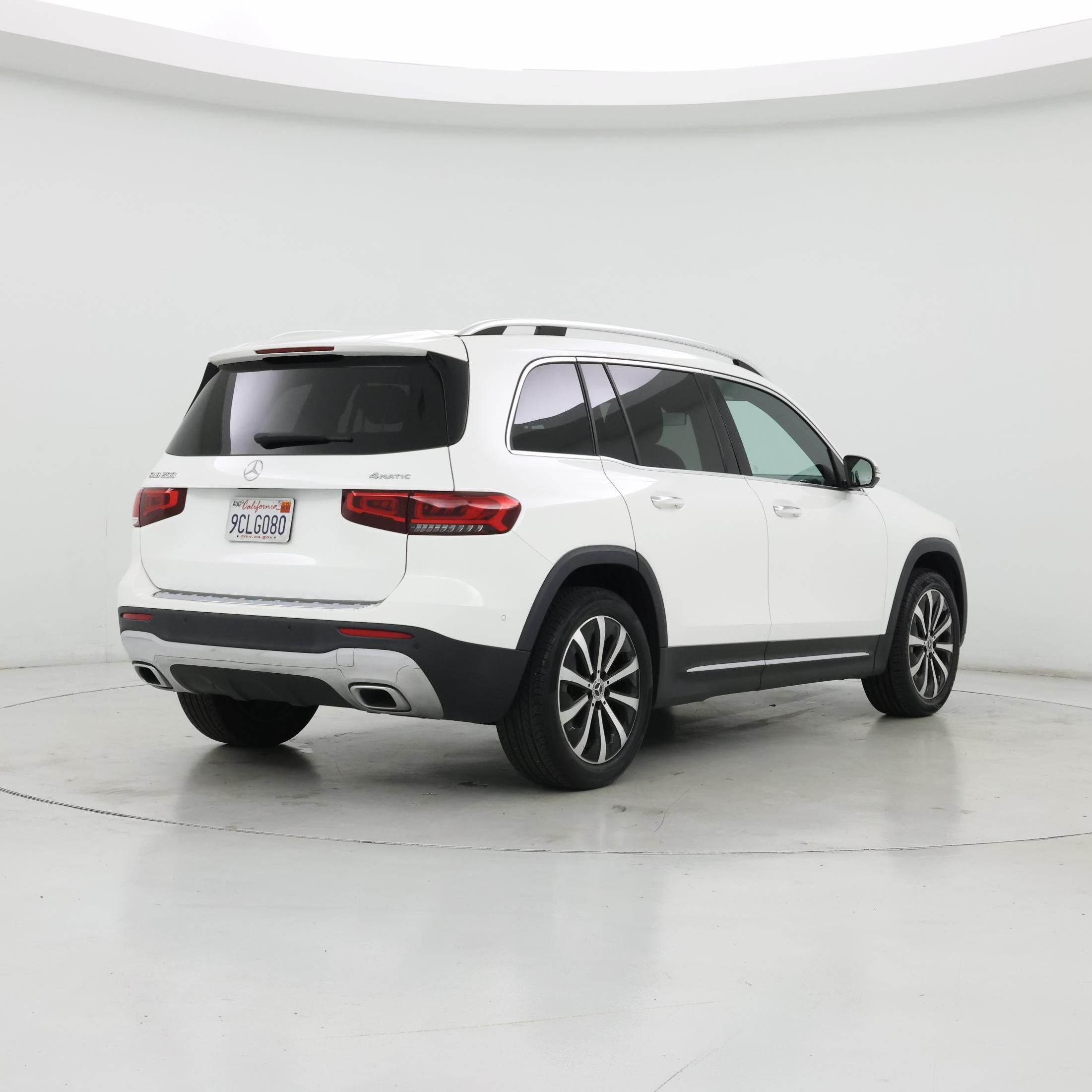 Thumbnail: 2022 Mercedes-Benz GLB - 8