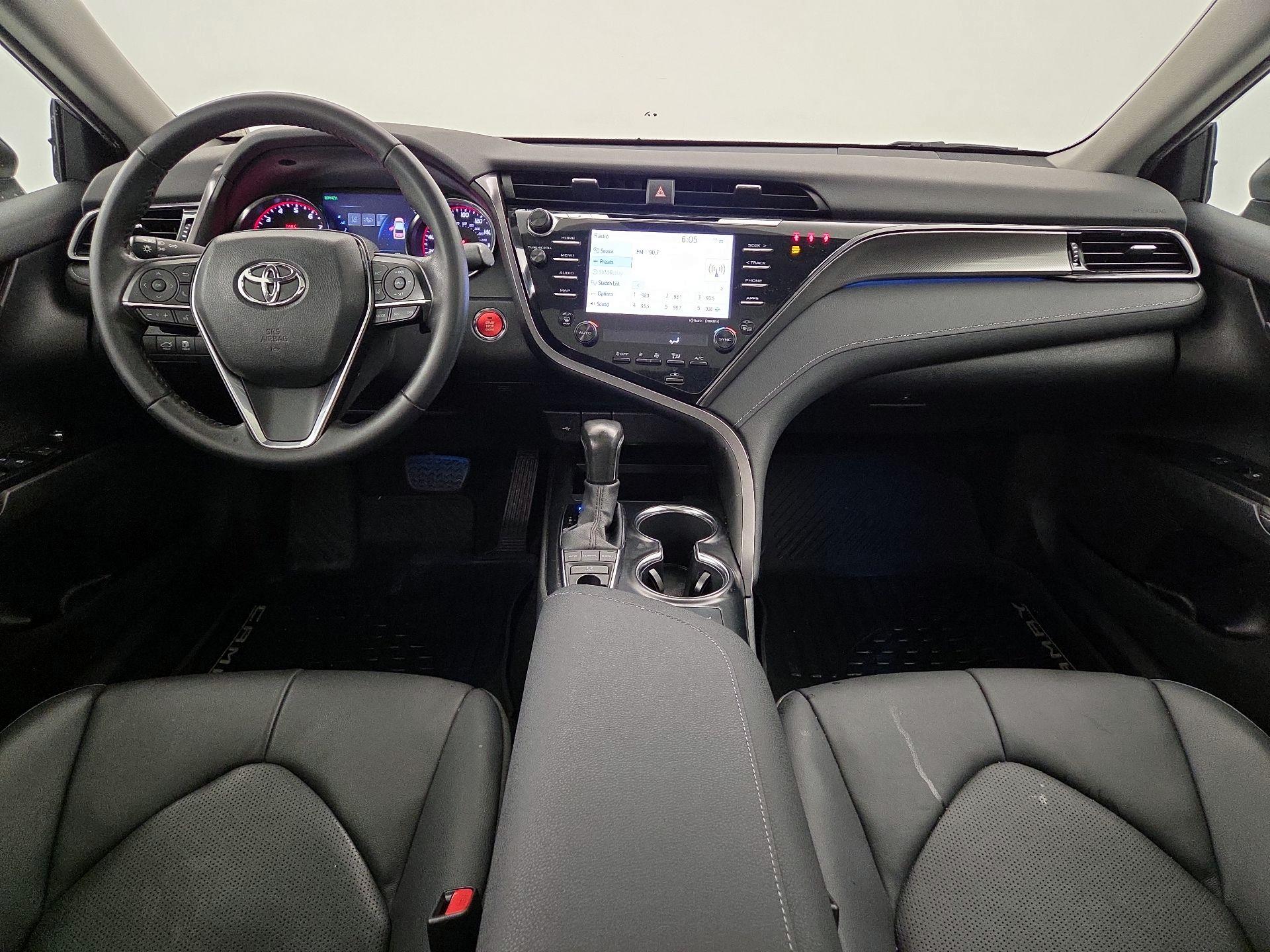 Thumbnail: 2020 Toyota Camry - 9
