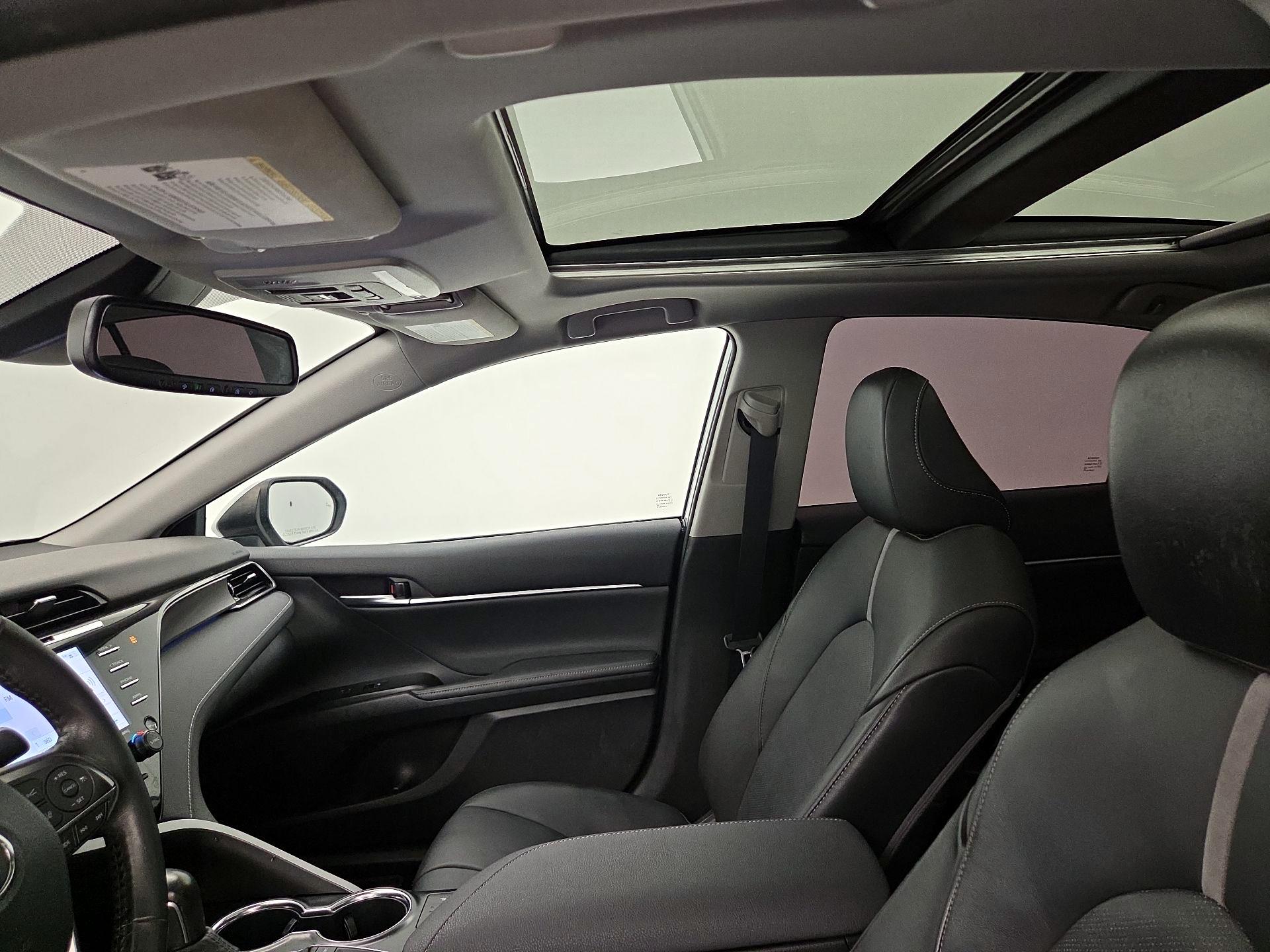 Thumbnail: 2020 Toyota Camry - 19