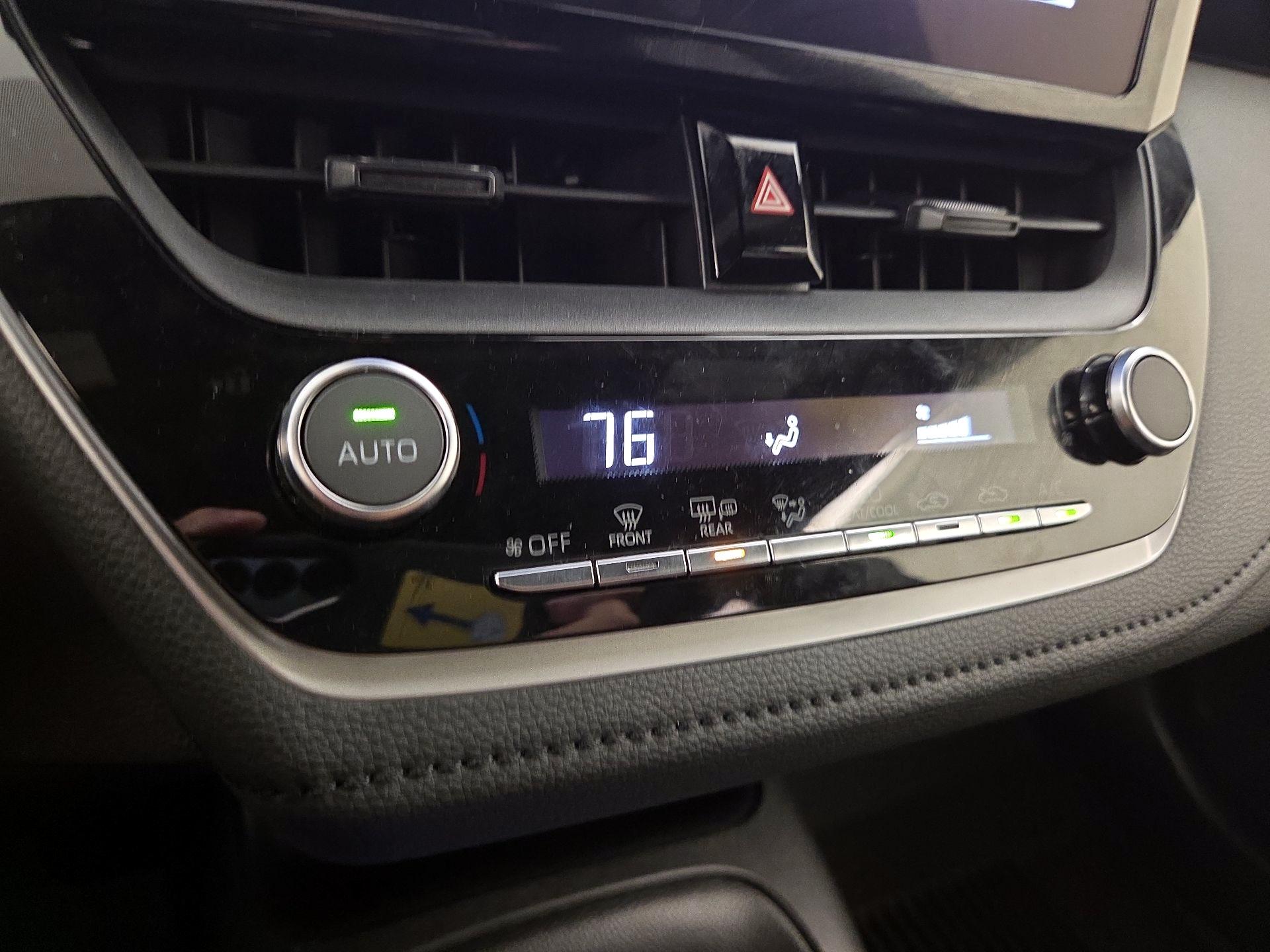 Thumbnail: 2023 Toyota Corolla - 16