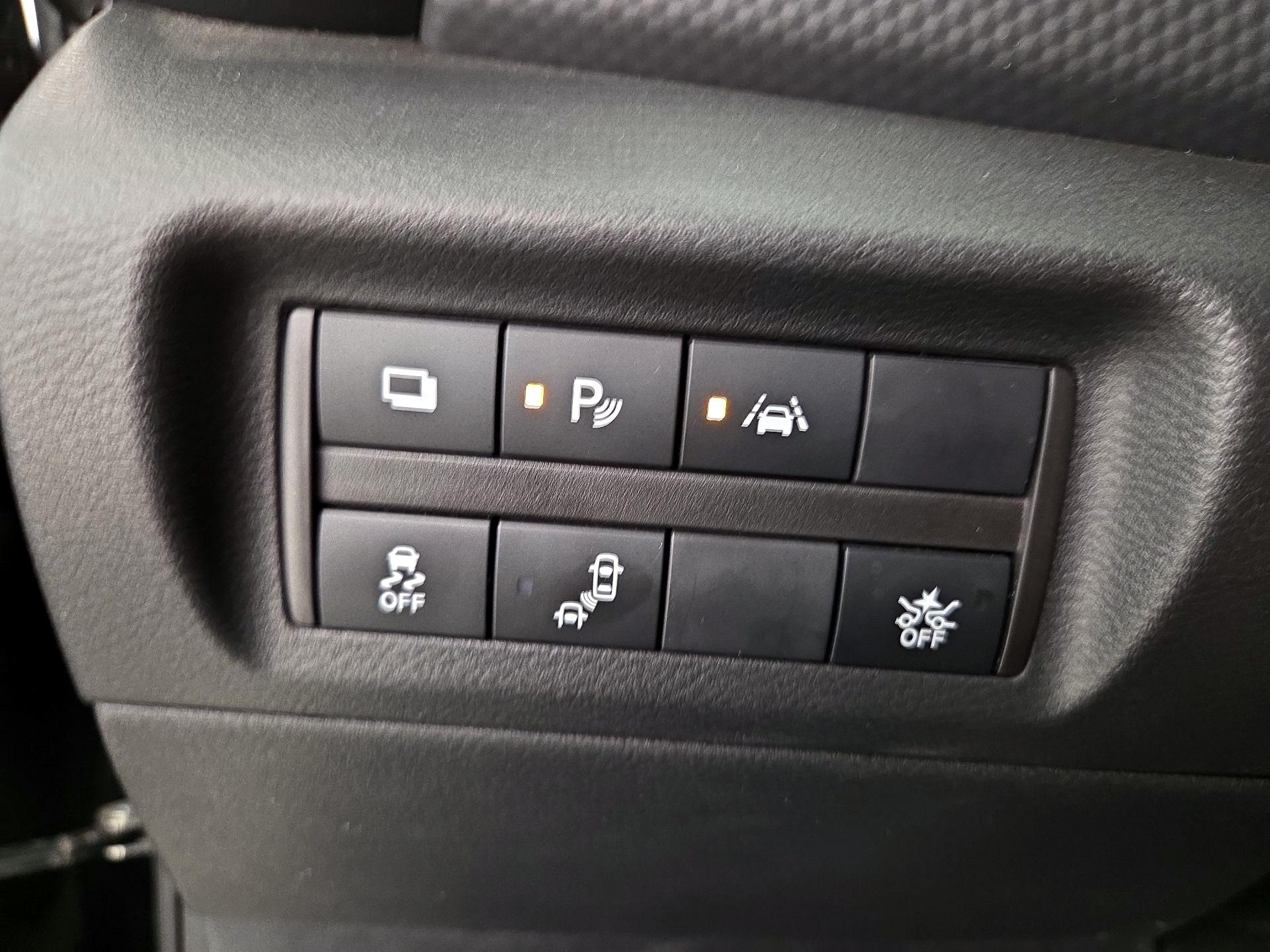 Thumbnail: 2022 Nissan Kicks - 13