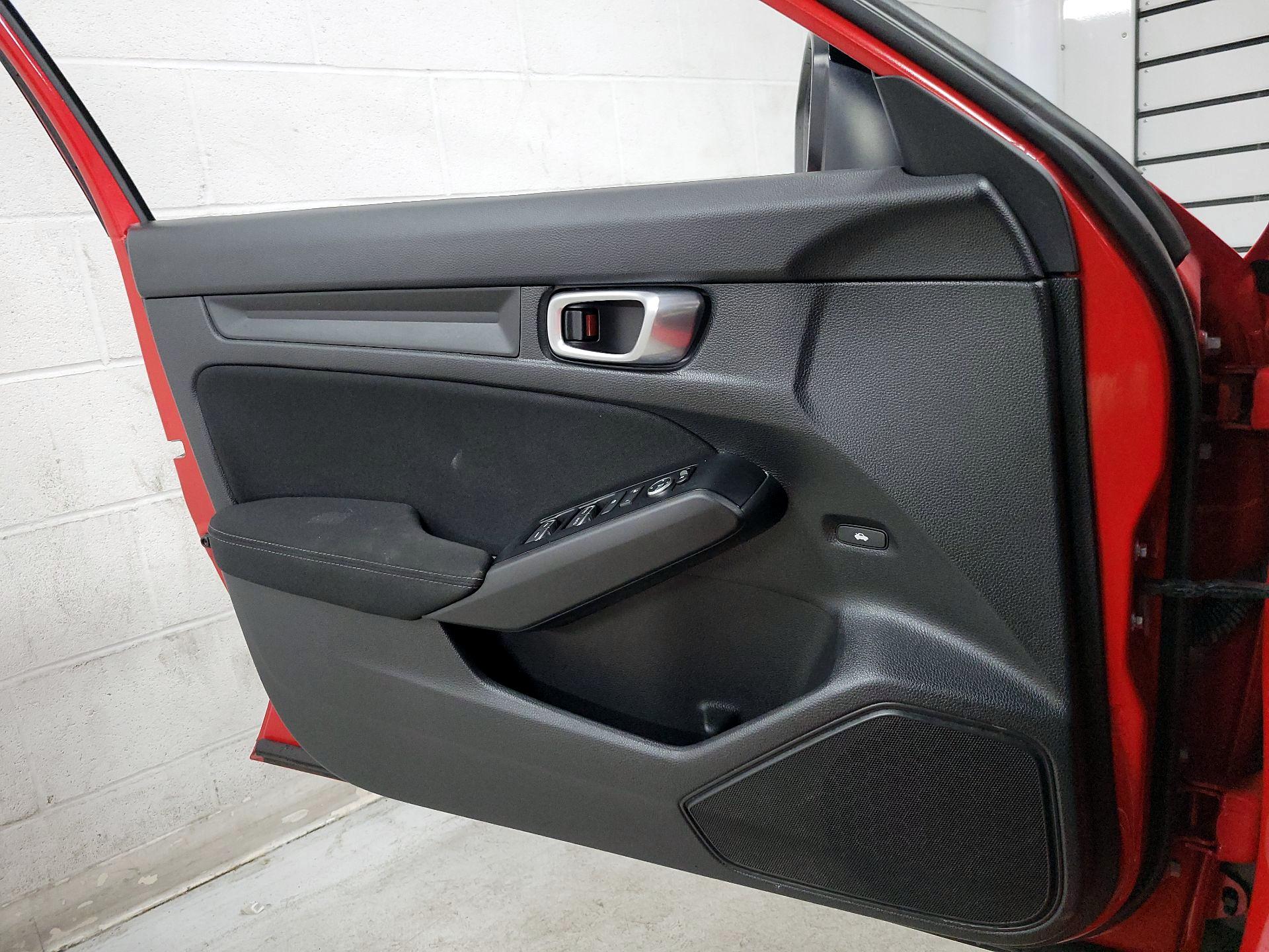 Thumbnail: 2023 Honda Civic - 12