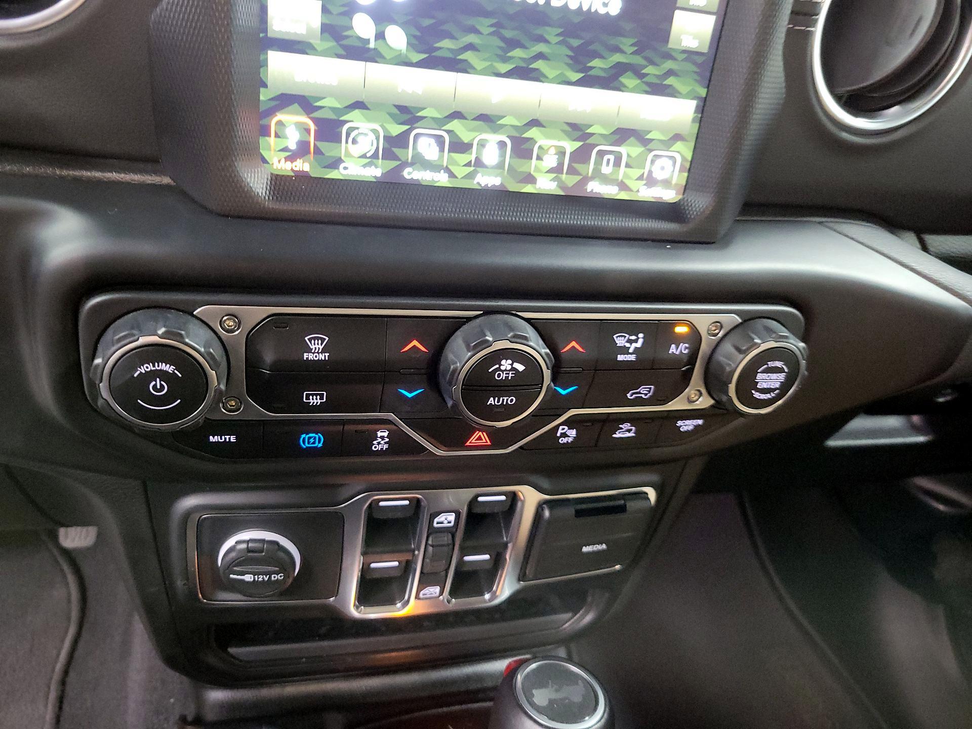 Thumbnail: 2023 Jeep Wrangler - 15