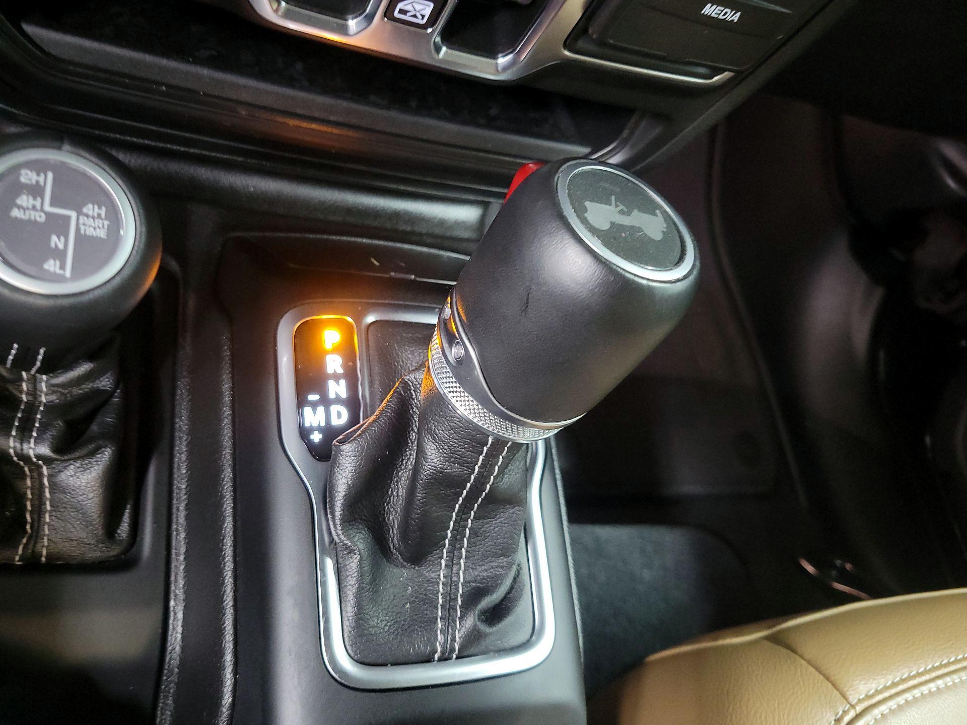 Thumbnail: 2023 Jeep Wrangler - 16